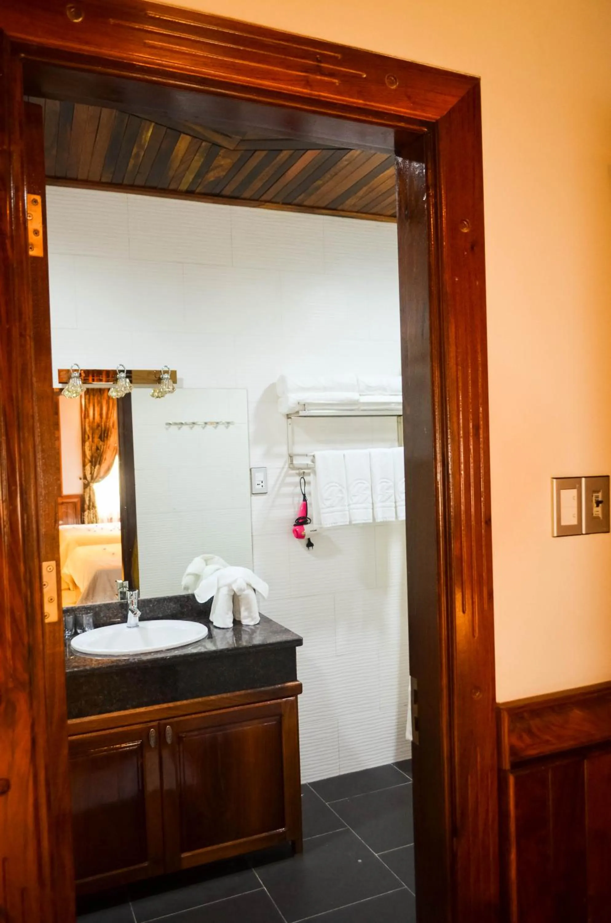 Bathroom in San San Hotel Da Nang