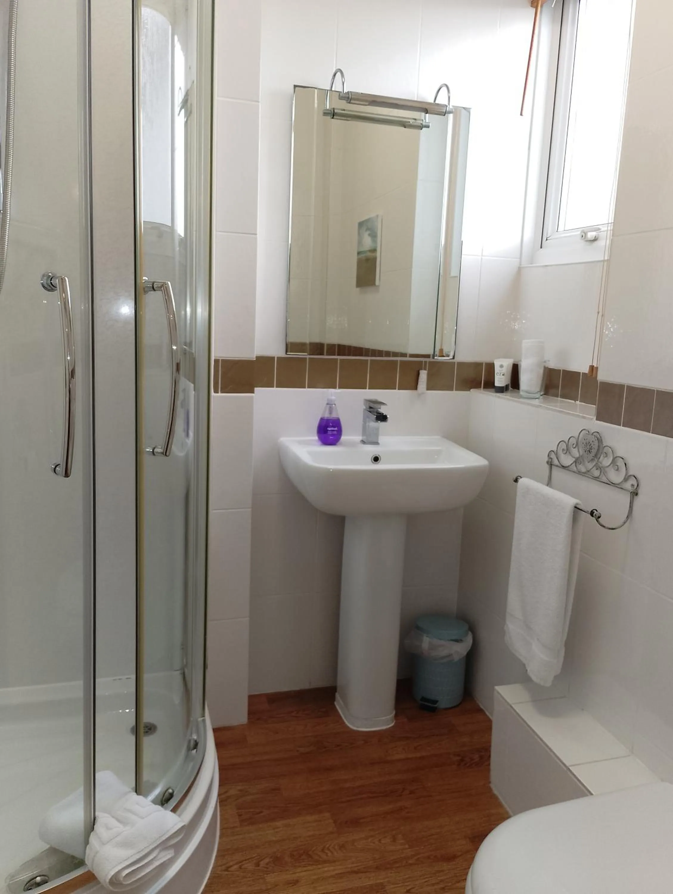 Bathroom in Durham House