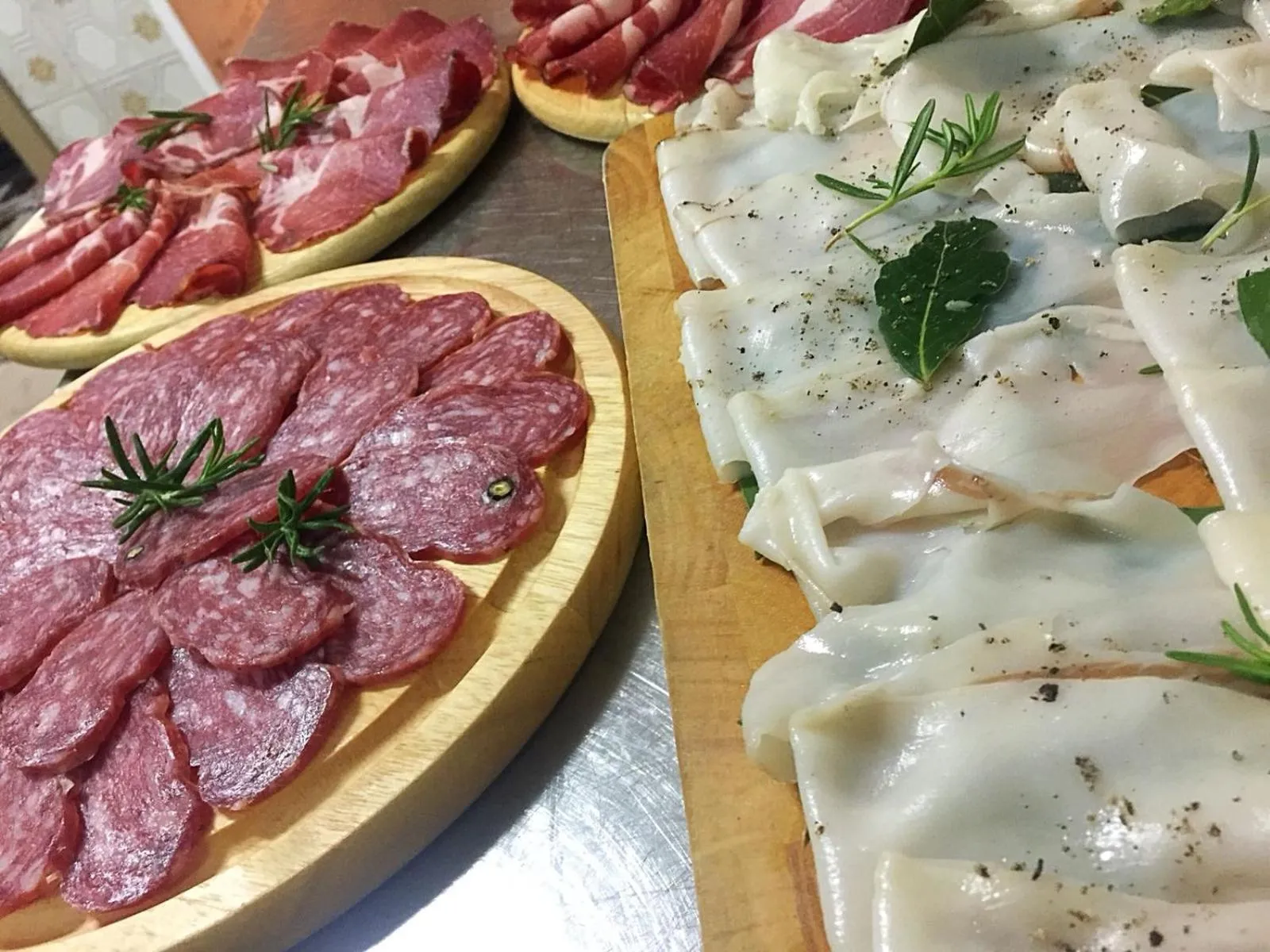 Food and drinks in Hotel Ede