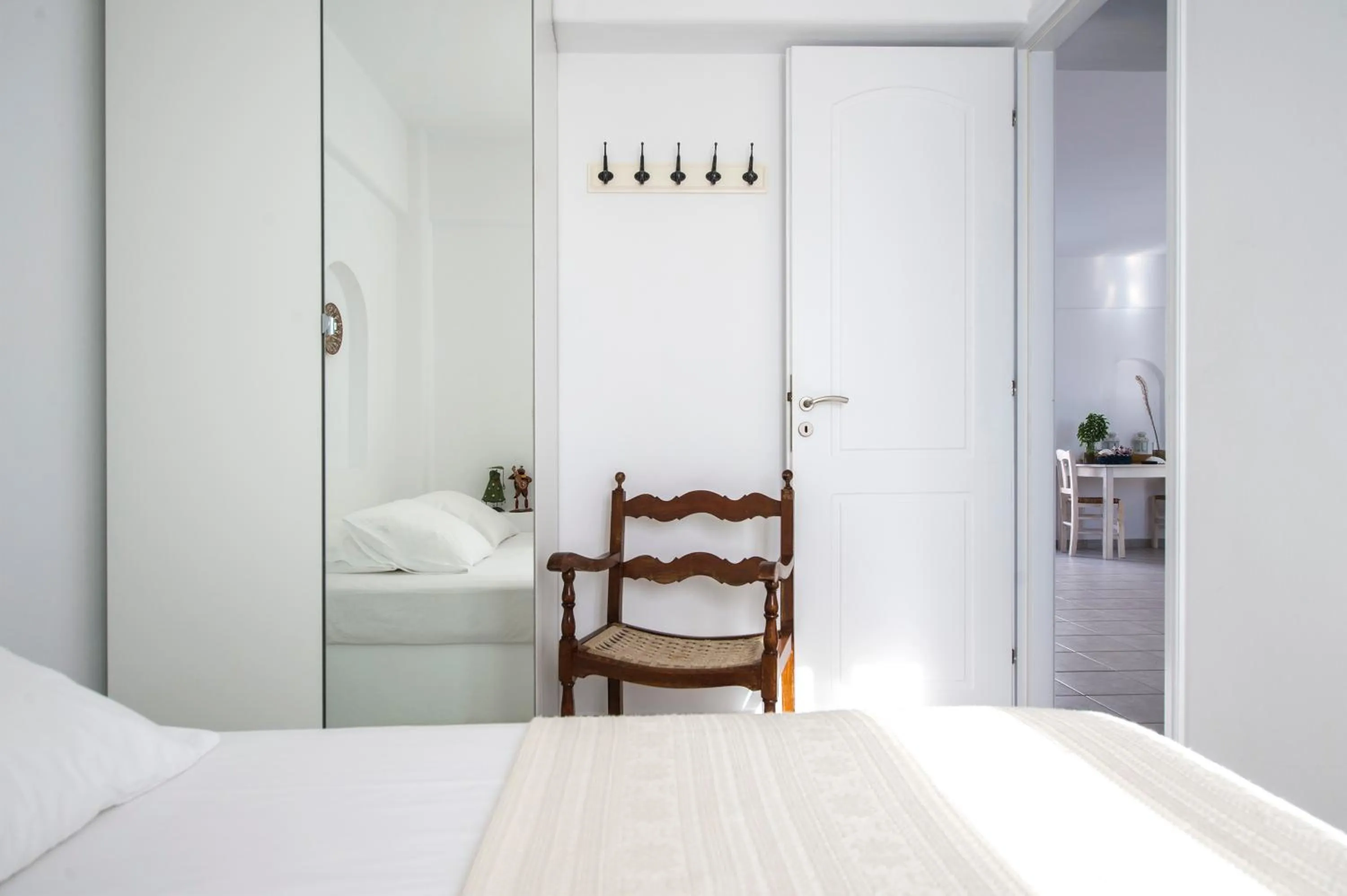 Bedroom, Bed in Cleopatra Seaside Homes, Logaras, Paros