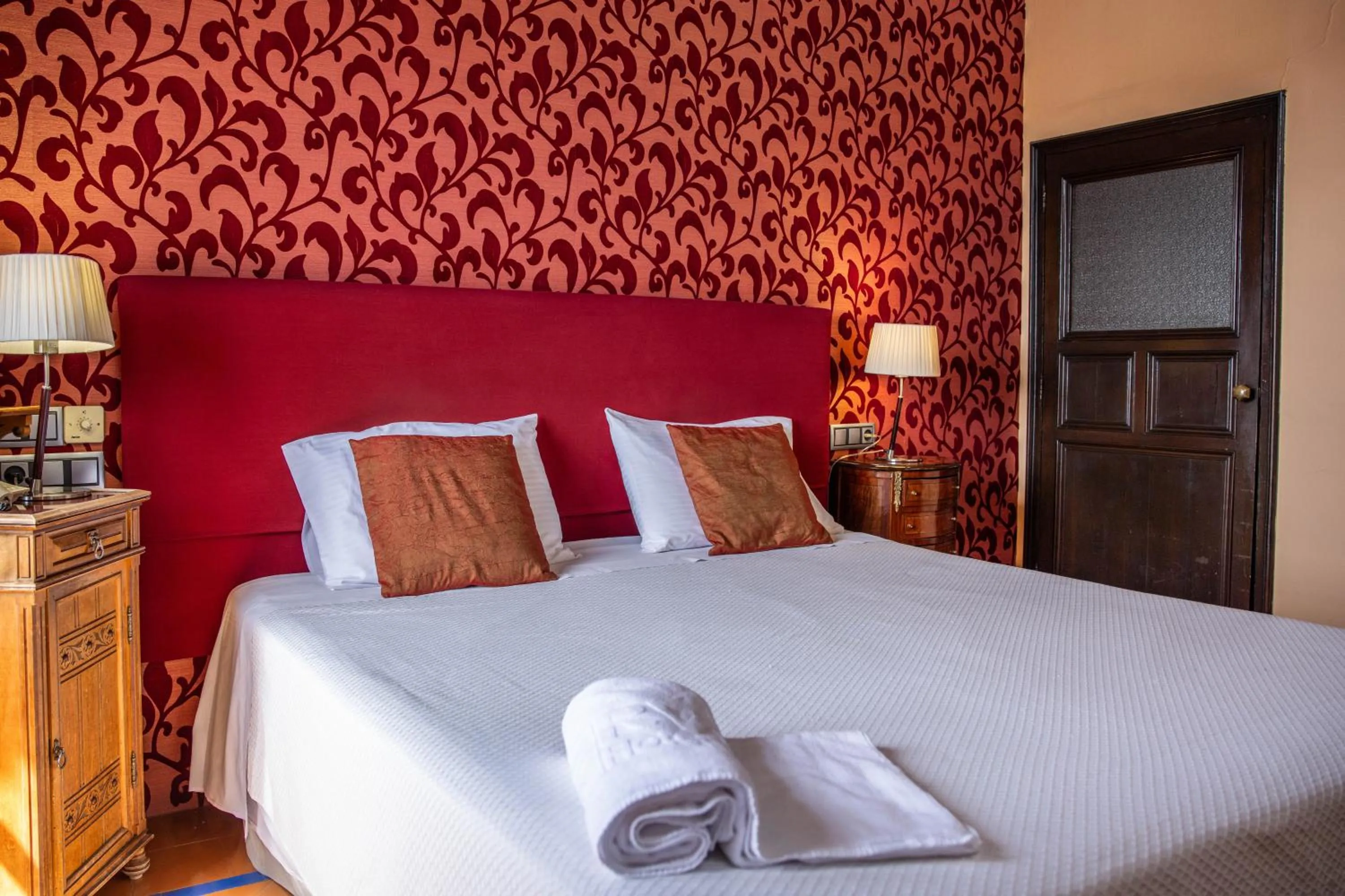 Bed in RVHotels Palau Lo Mirador