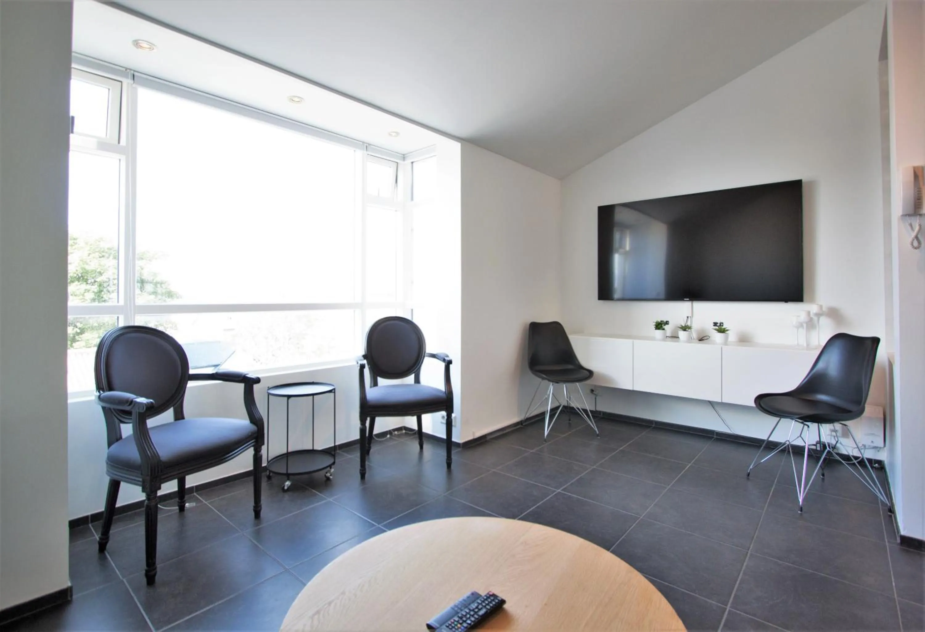 TV and multimedia in Odinn Reykjavik Odinsgata Apartments