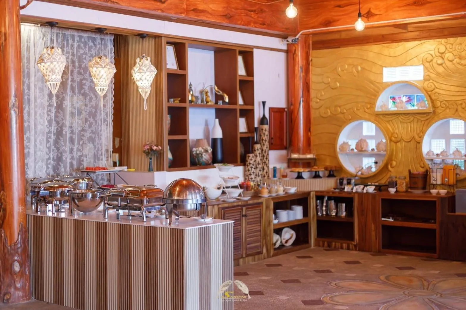 Restaurant/places to eat in Suanya Kohkood Resort and Spa