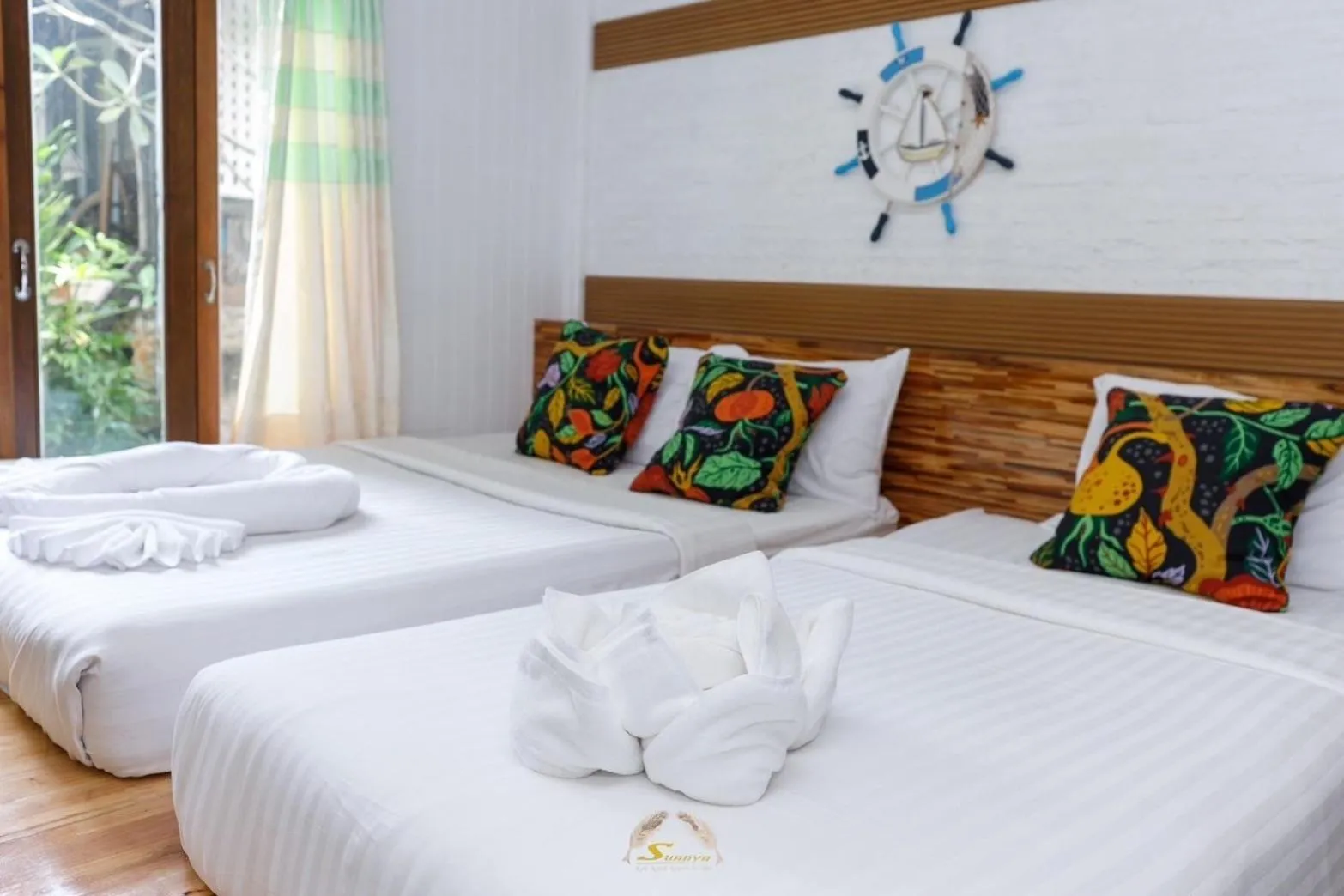 Bed in Suanya Kohkood Resort and Spa