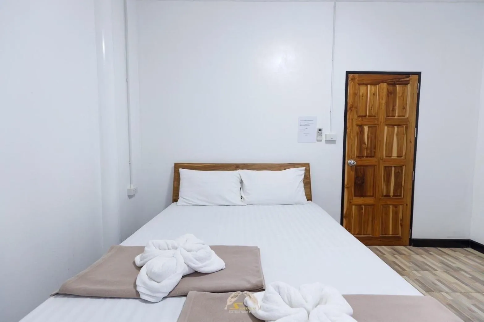 Bed in Suanya Kohkood Resort and Spa