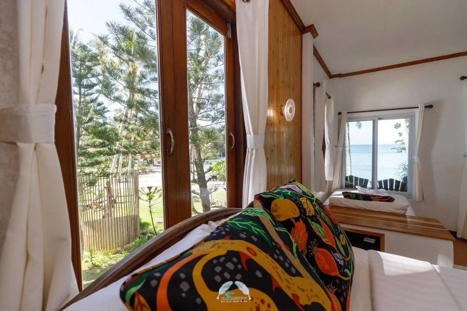 Bed in Suanya Kohkood Resort and Spa