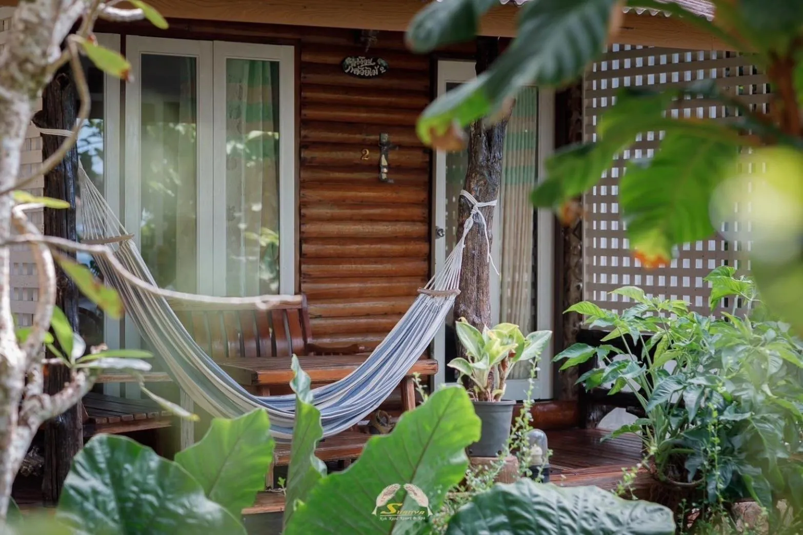 Seating area in Suanya Kohkood Resort and Spa
