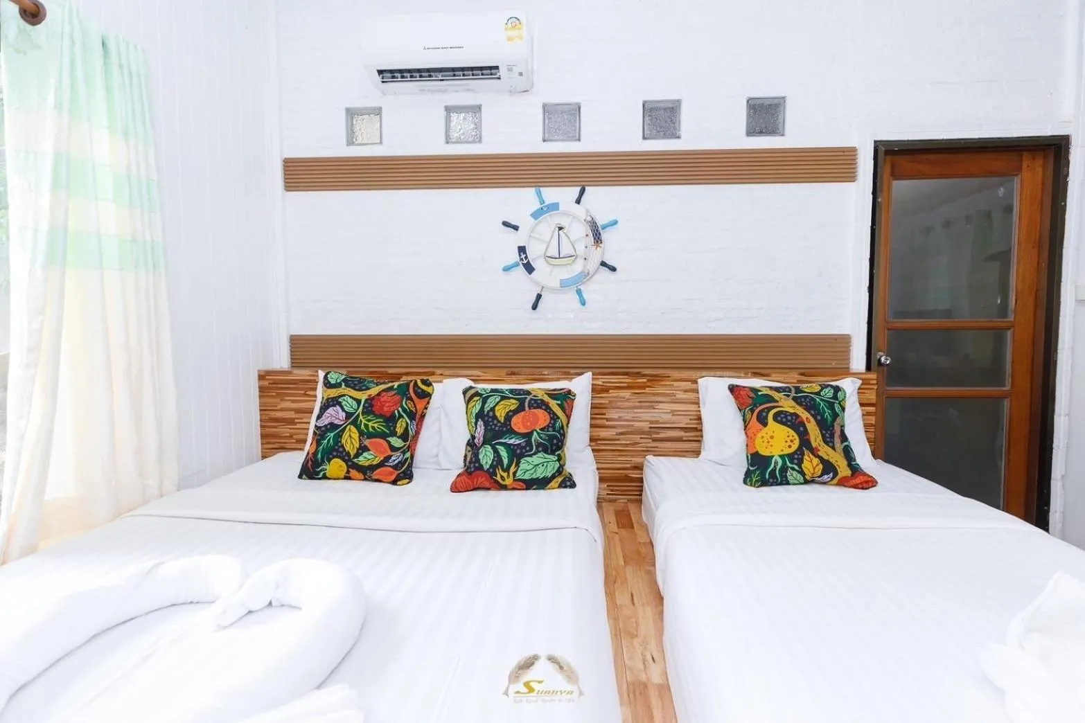 Bed in Suanya Kohkood Resort and Spa