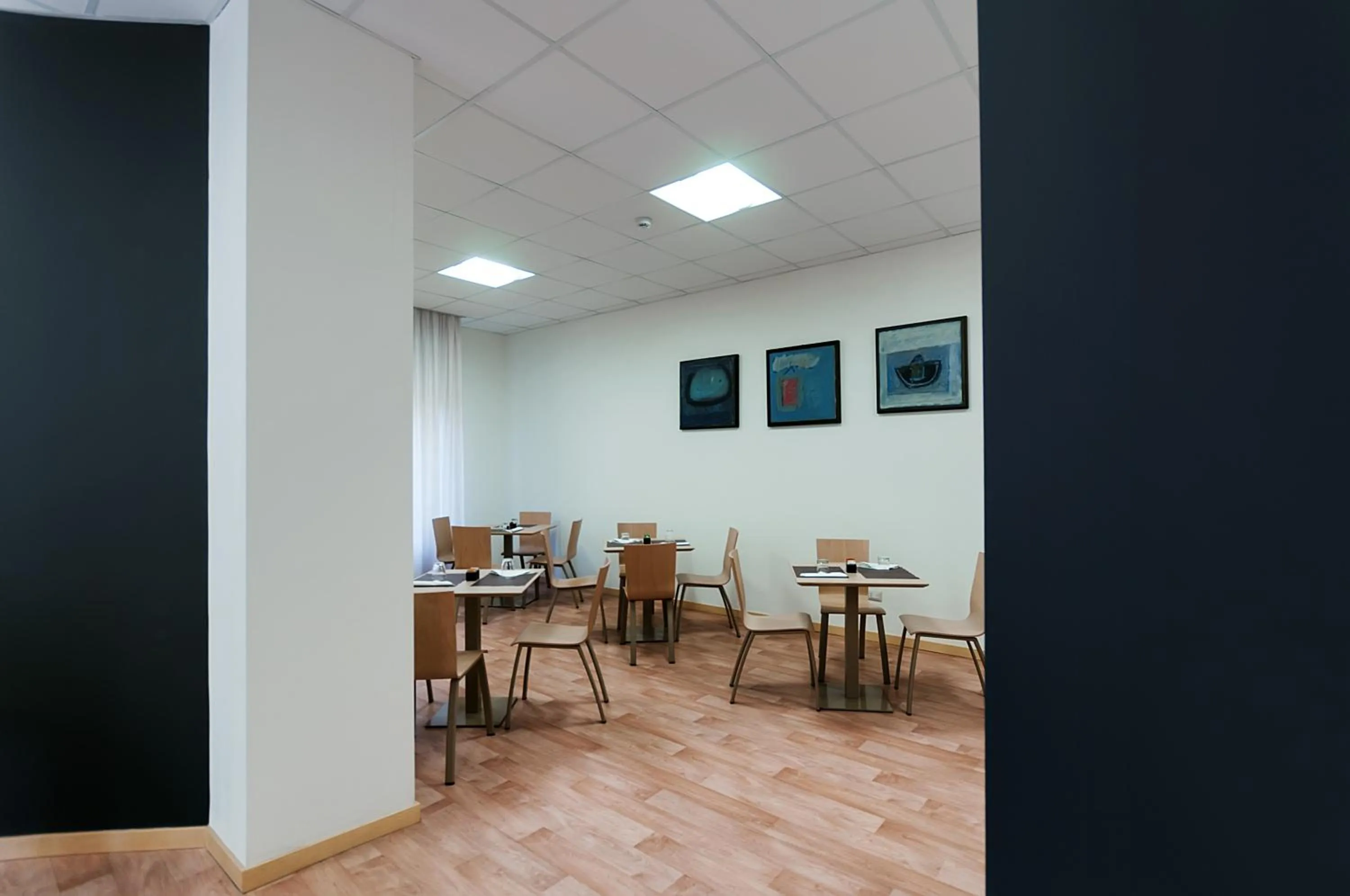 Breakfast in Villa Albina