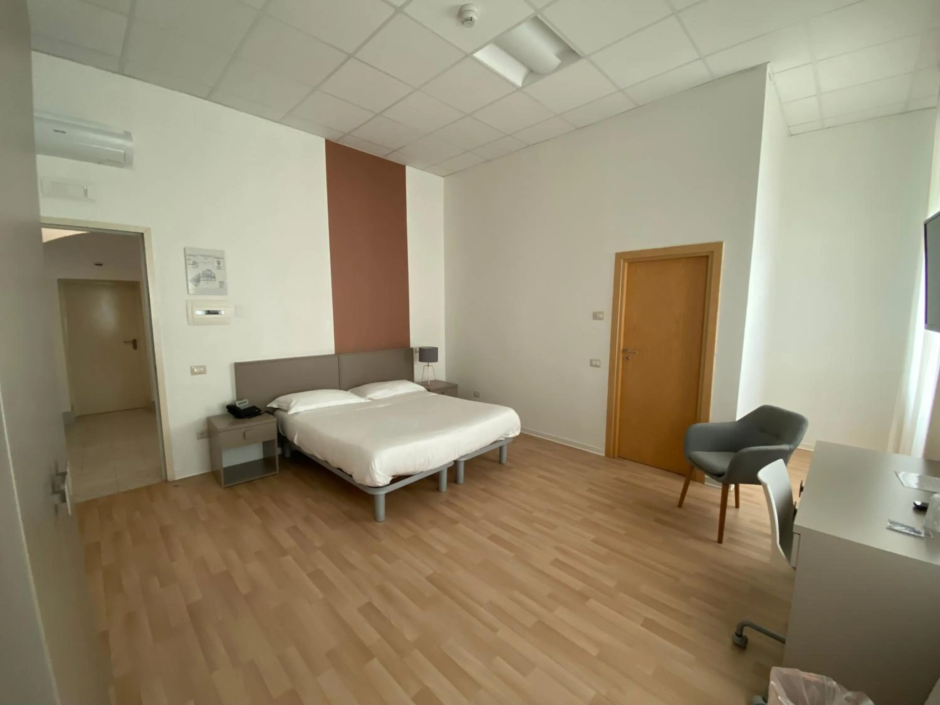 Bedroom, Bed in Villa Albina