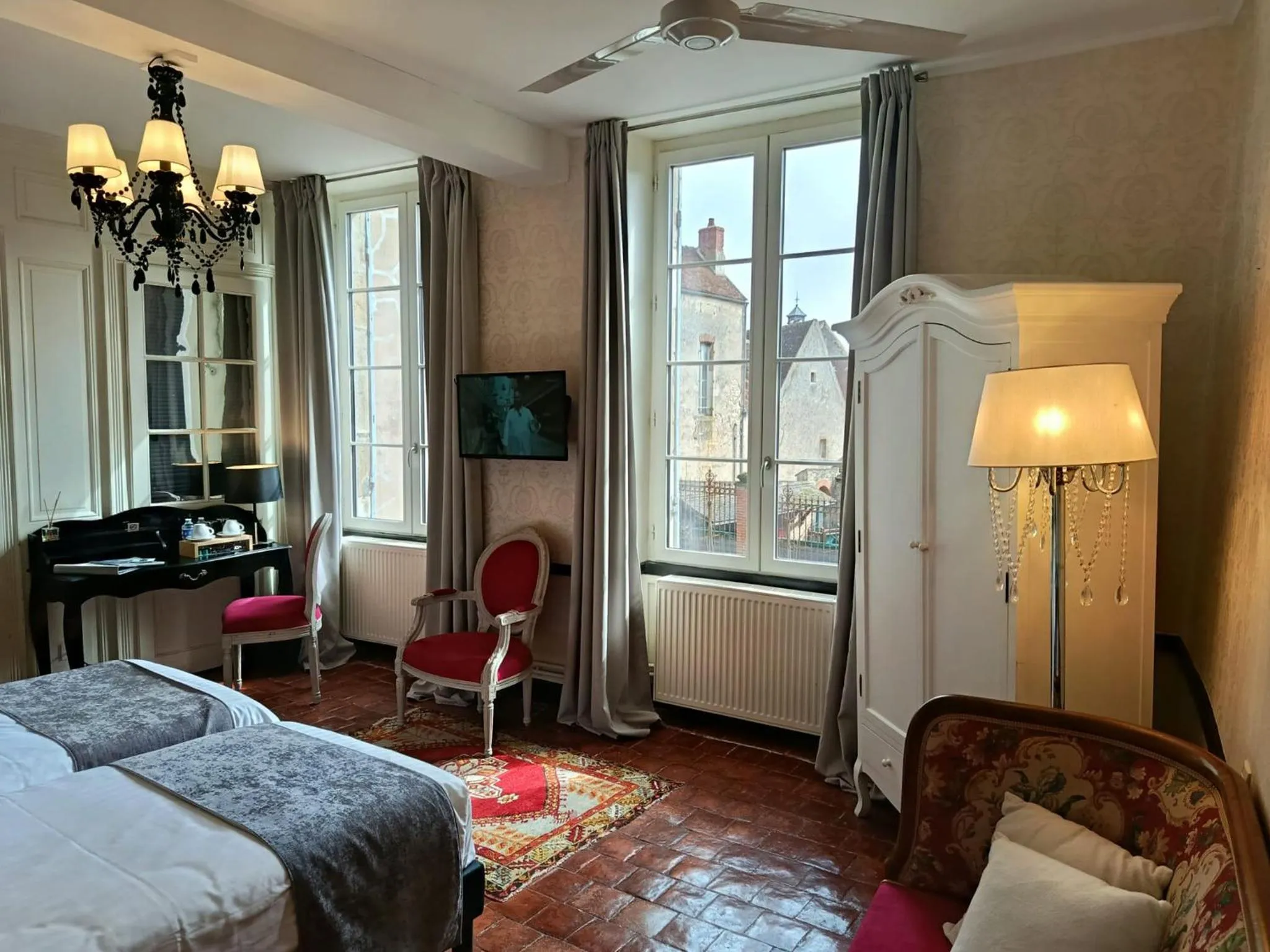 Bed in Les Glycines Vézelay