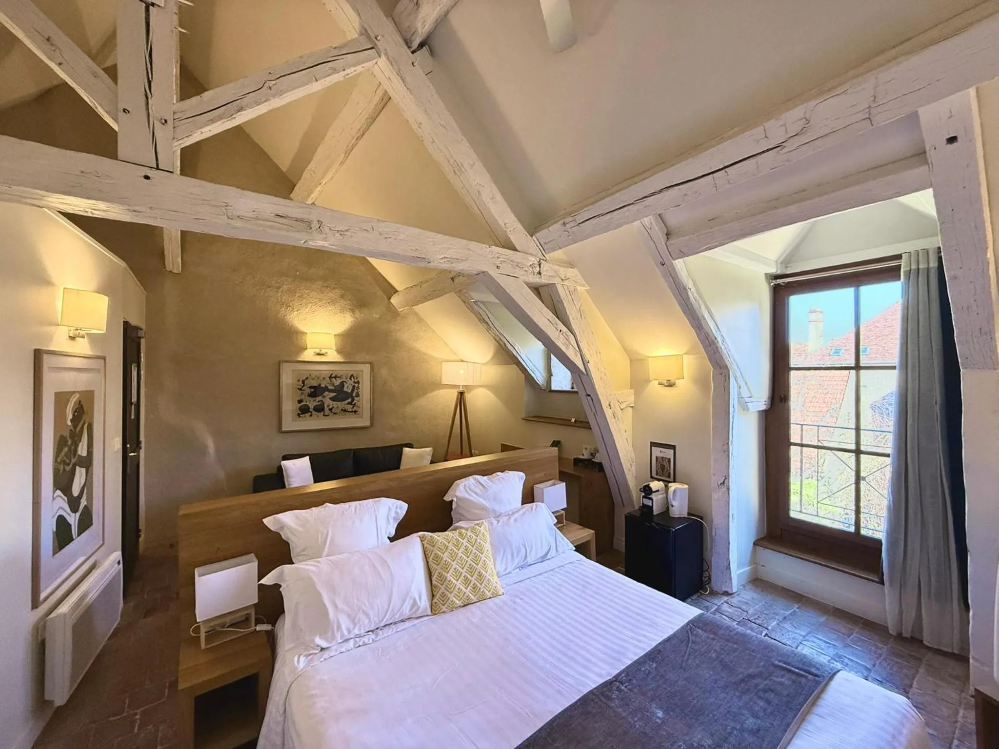 Bed in Les Glycines Vézelay