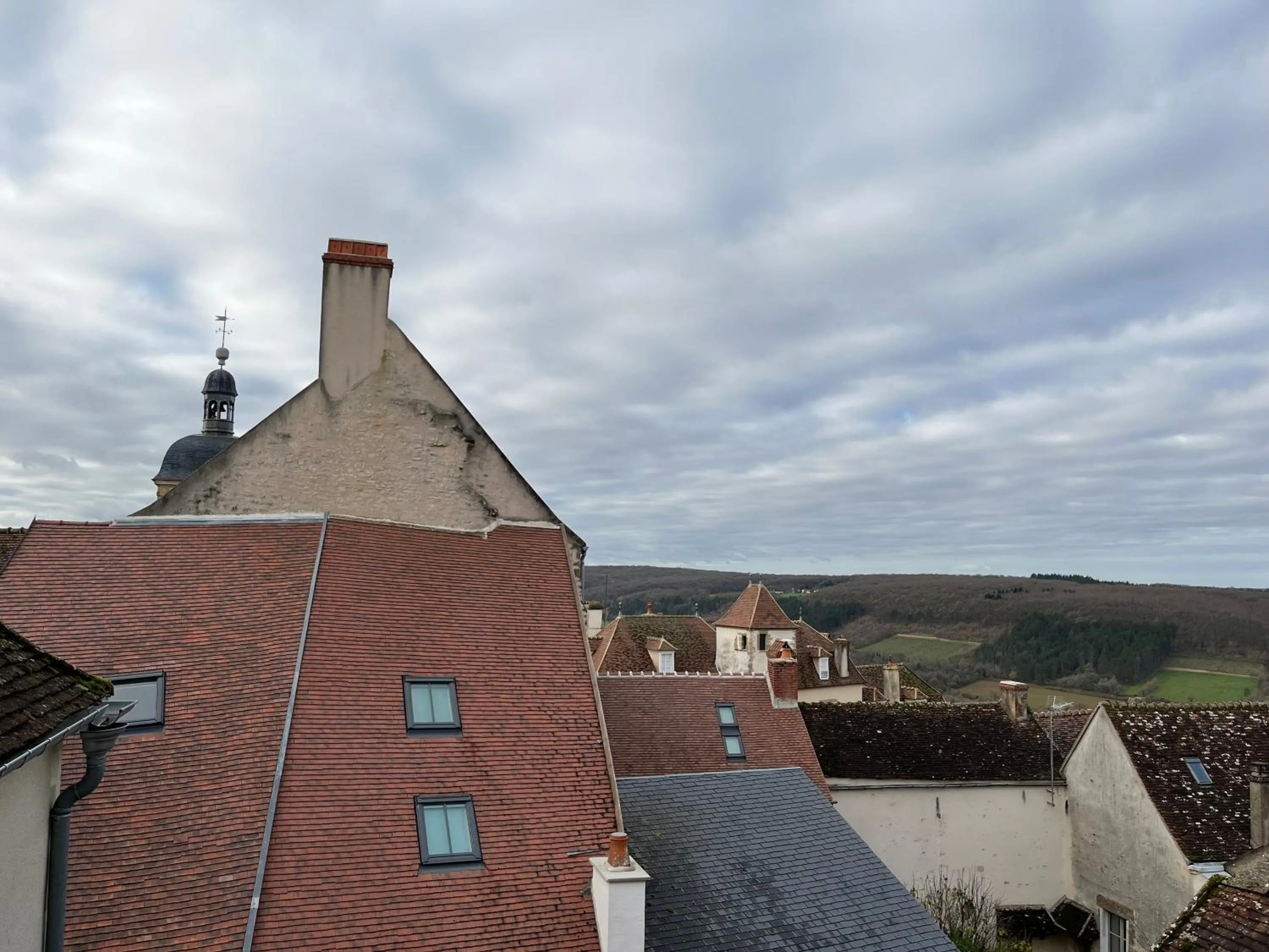 Les Glycines Vézelay
