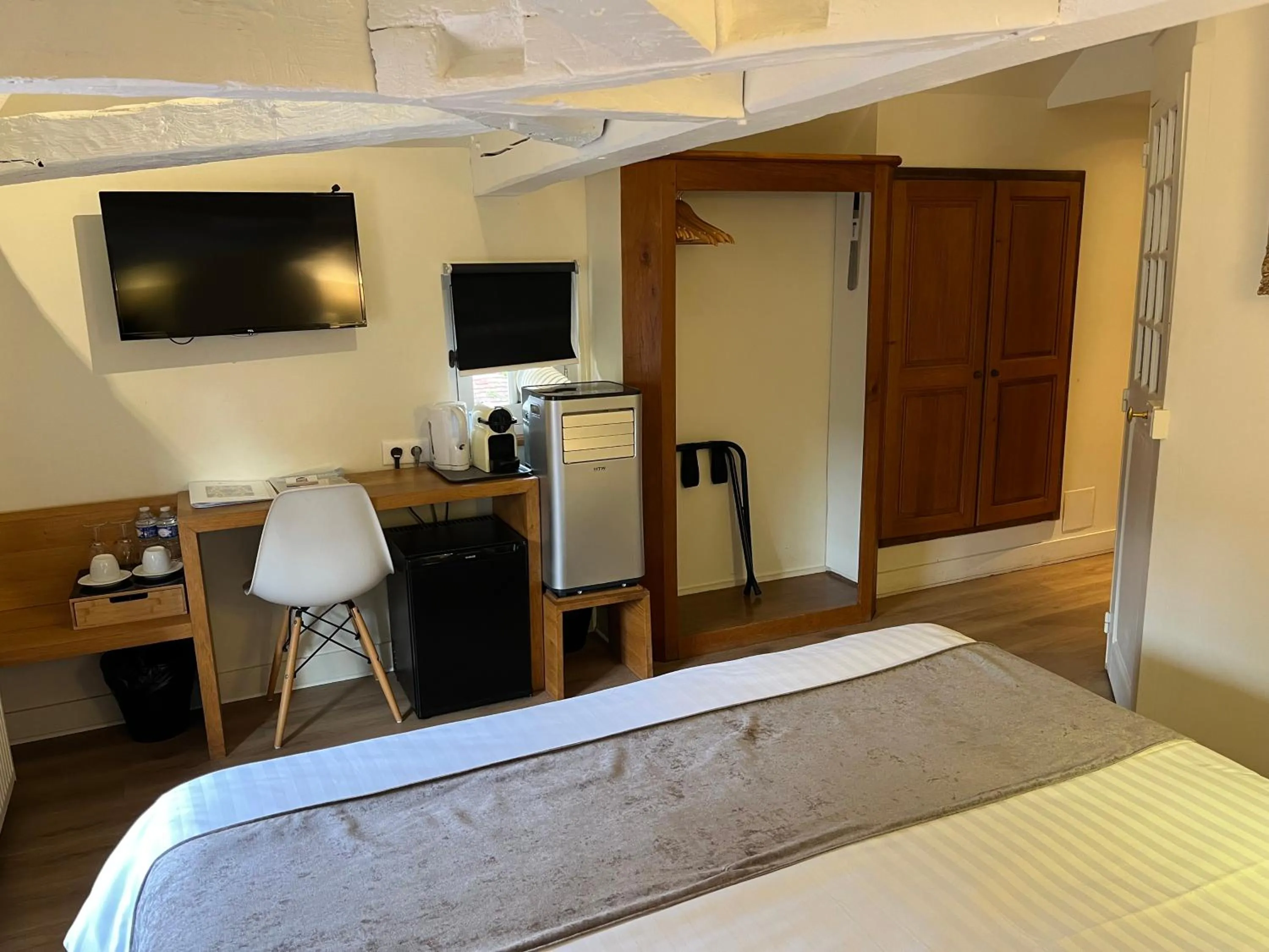 Bed in Les Glycines Vézelay