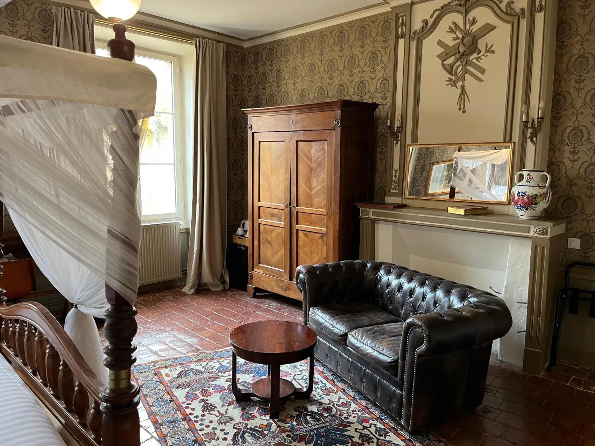 Bed in Les Glycines Vézelay
