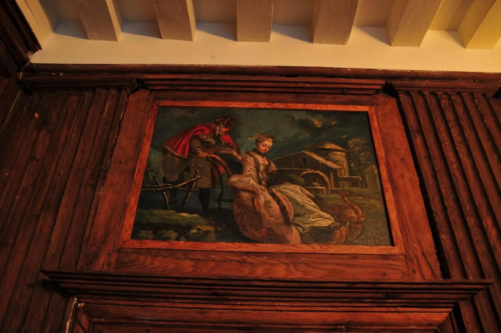 Decorative detail in Les Glycines Vézelay