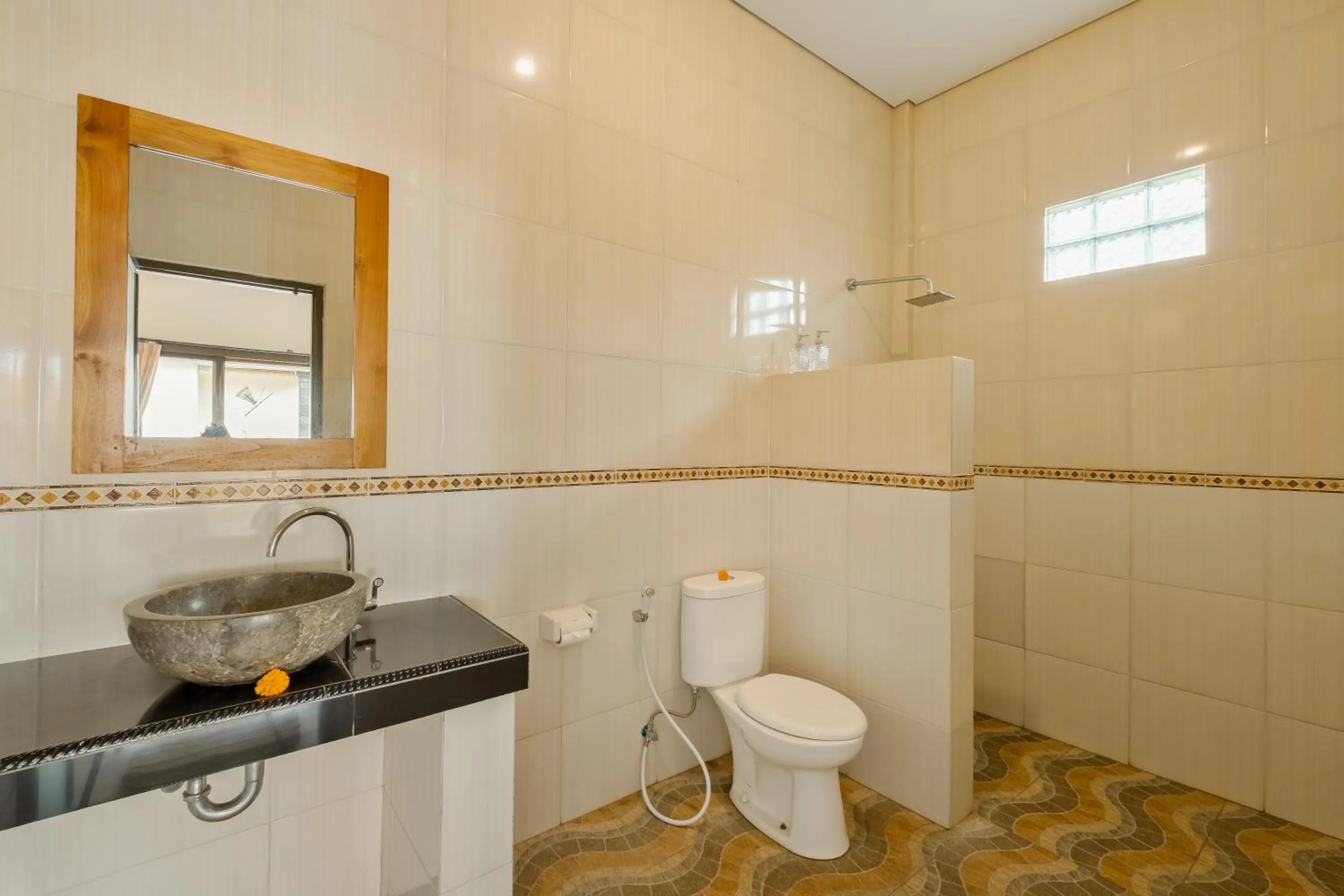 Bathroom in Gora House Bali