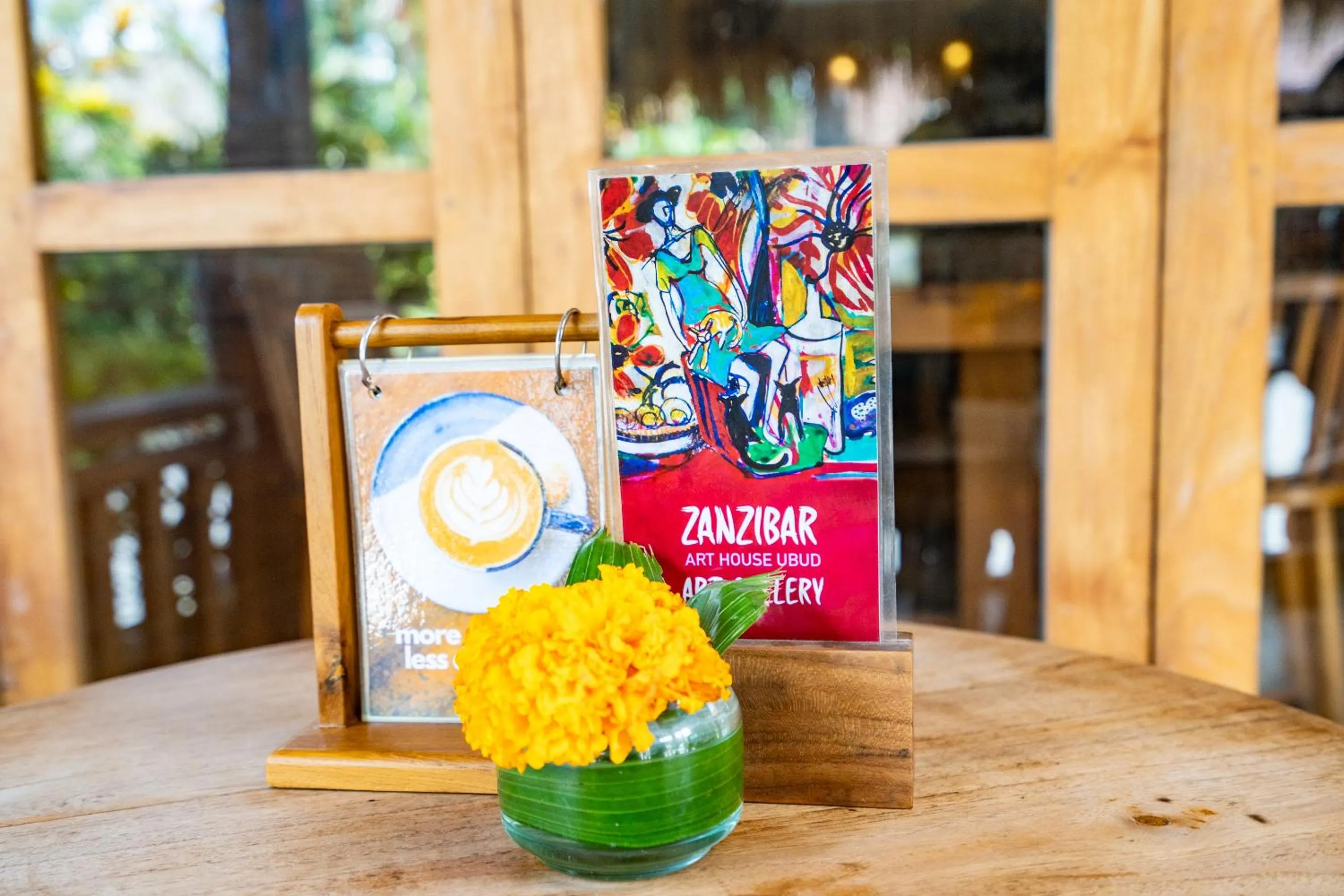 Food and drinks in Meruhdani Boutique Hotel Ubud