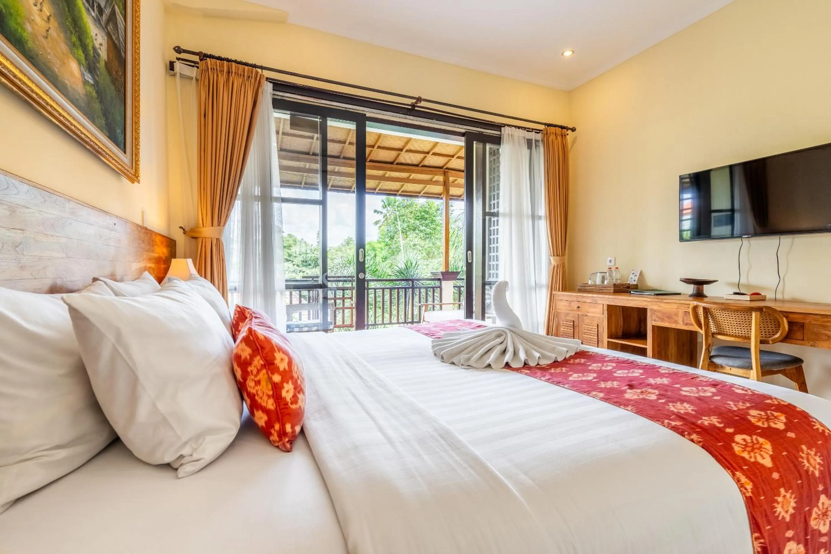 Bed in Meruhdani Boutique Hotel Ubud