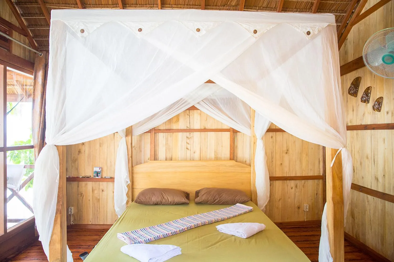 Bedroom, Bed in BaraCoco Bungalows