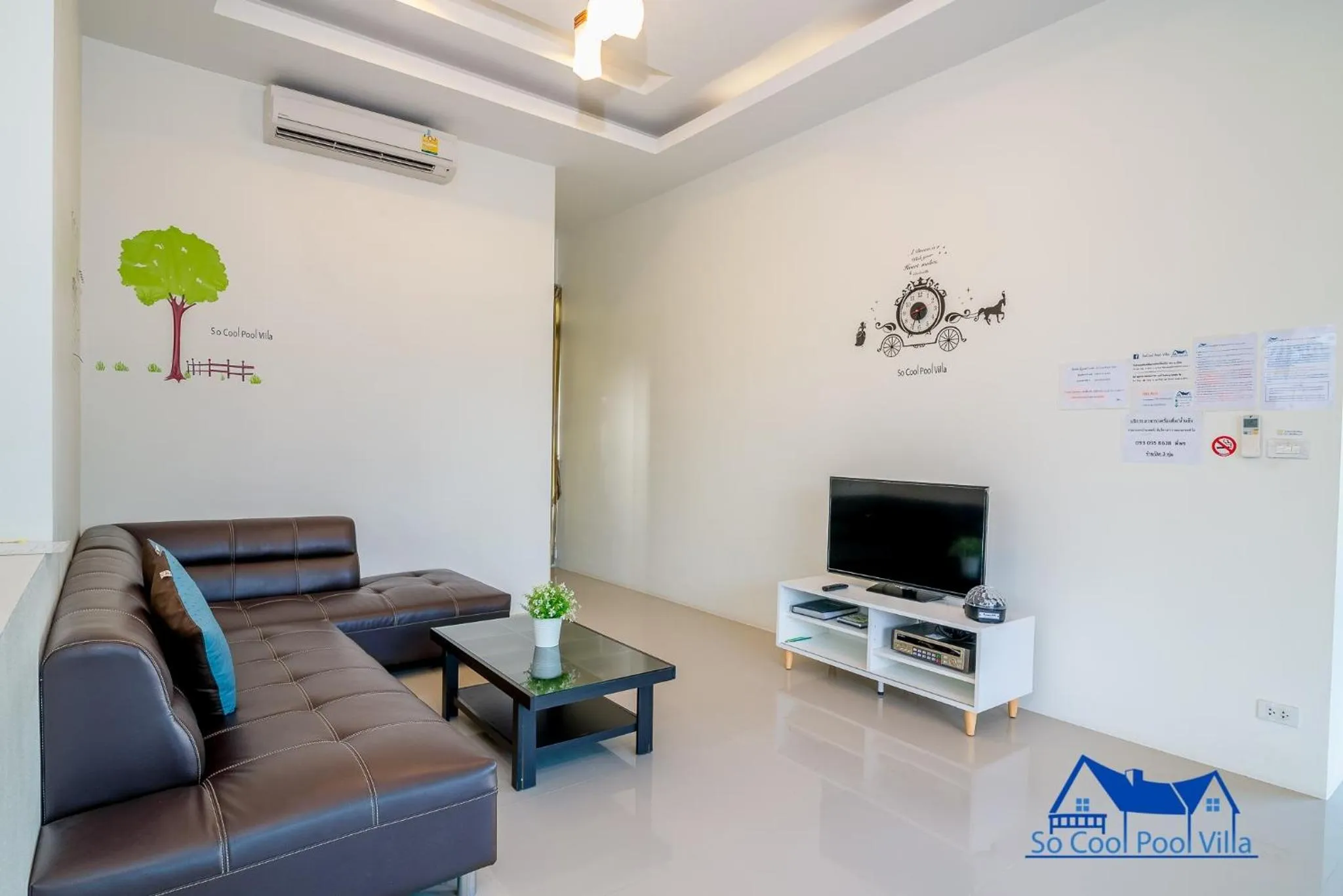 TV and multimedia in So Cool Pool Villa