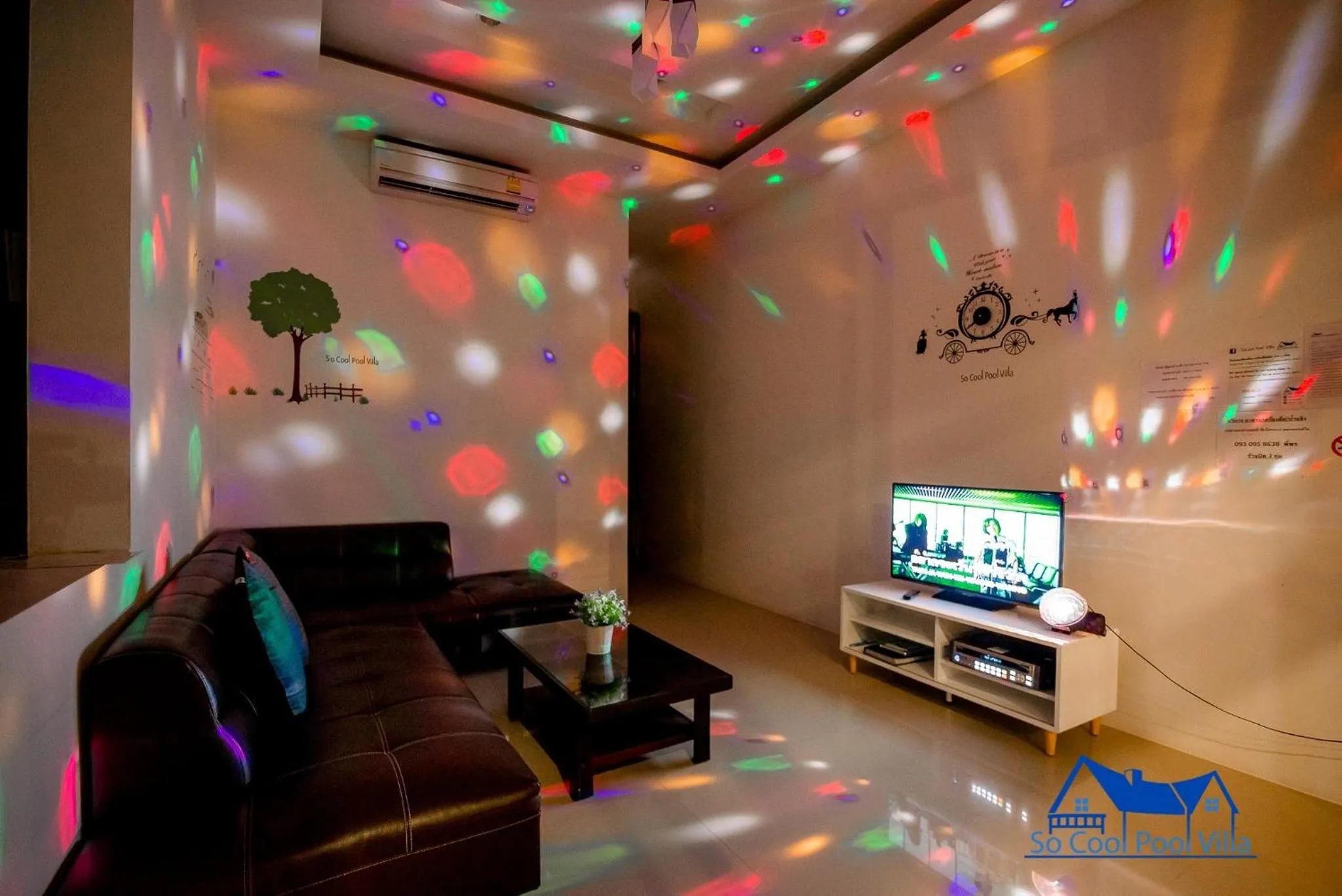 Living room in So Cool Pool Villa