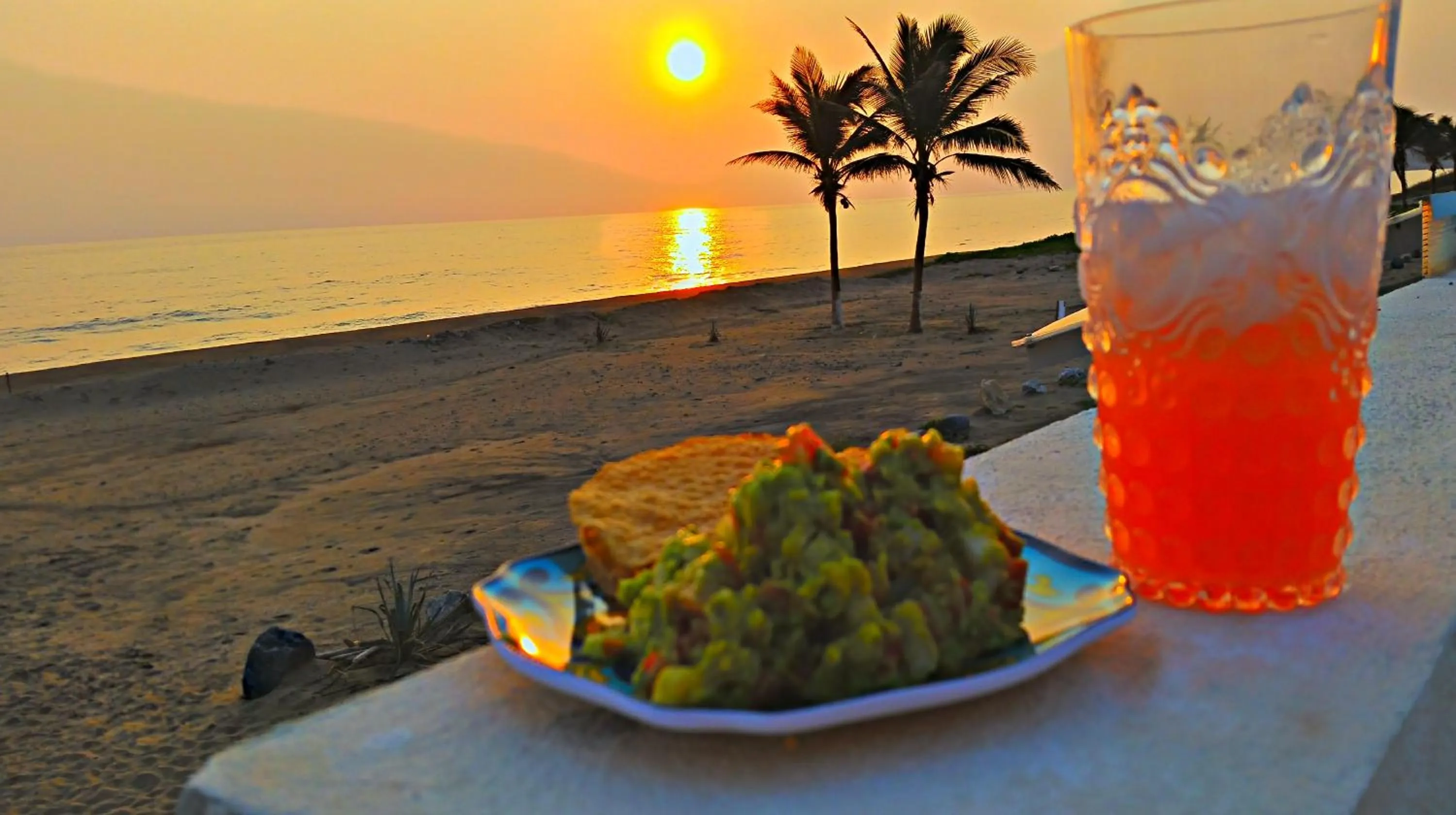 Restaurant/places to eat in Villa Star of the Sea