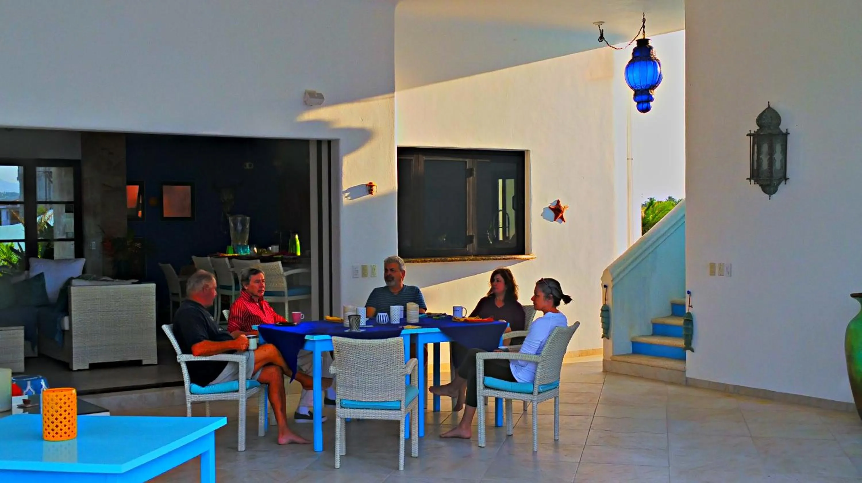 Restaurant/places to eat in Villa Star of the Sea