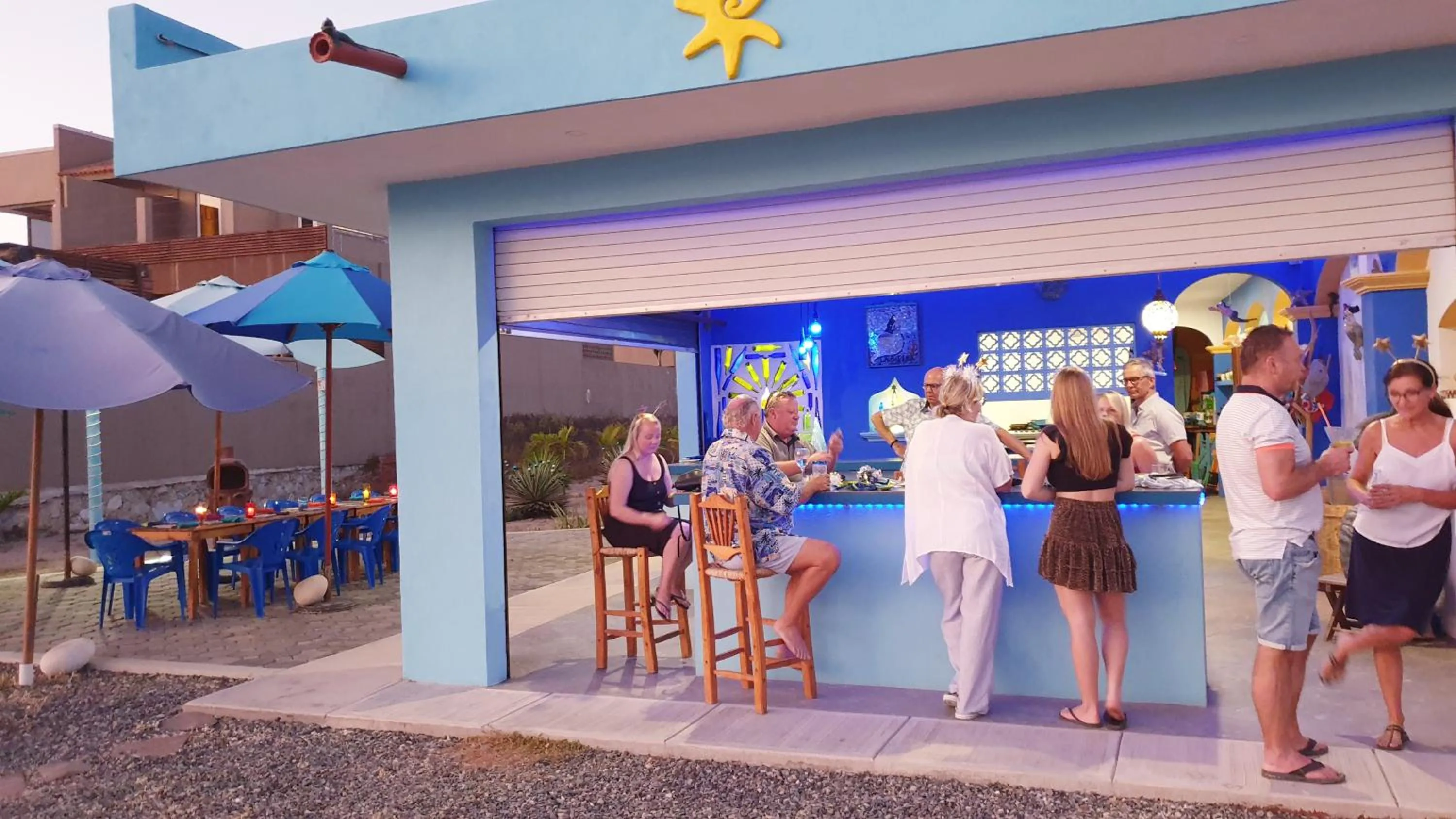 Restaurant/places to eat in Villa Star of the Sea