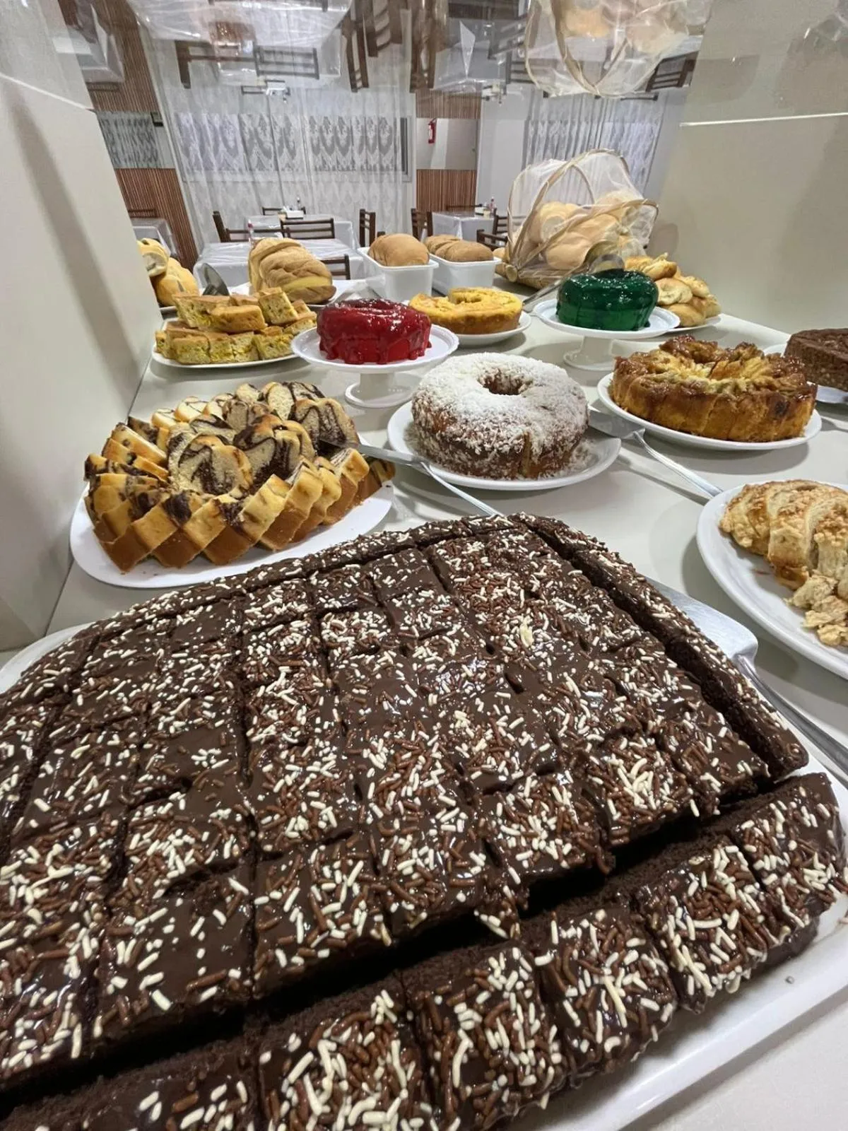 Food in Tulipa Hotel