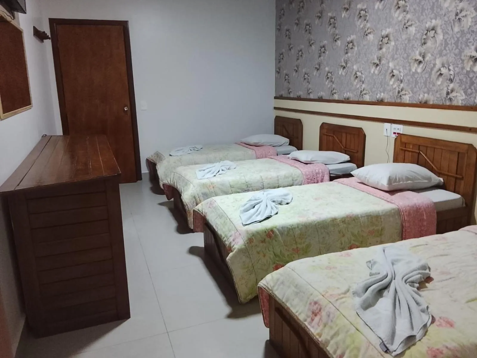Bed in Tulipa Hotel
