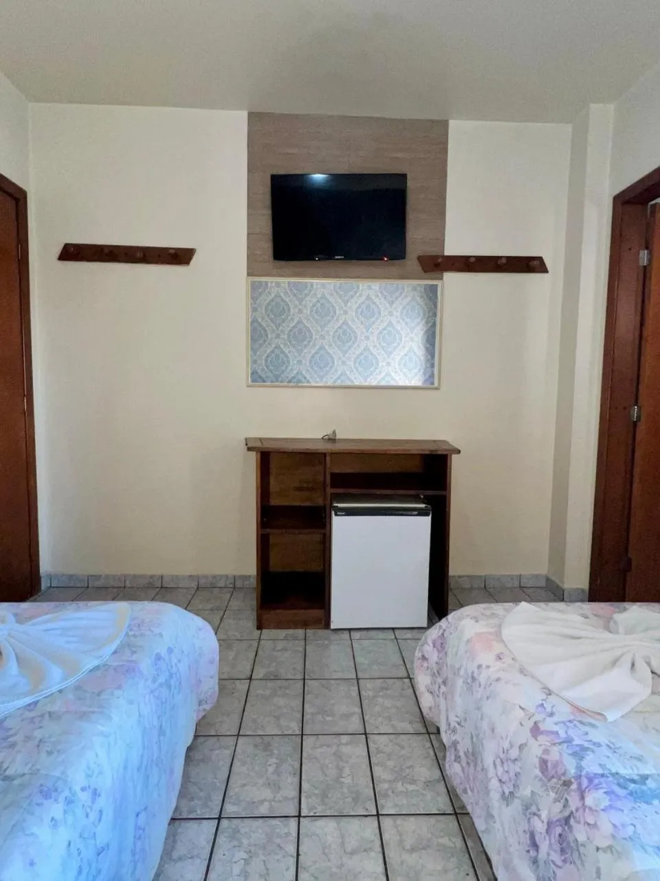 TV and multimedia, Bed in Tulipa Hotel