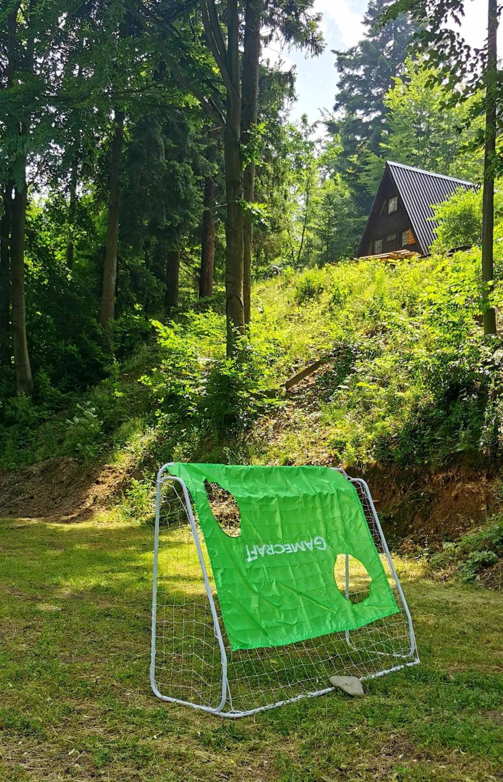 Nearby landmark in Osada pod Beskidem- chatki całoroczne