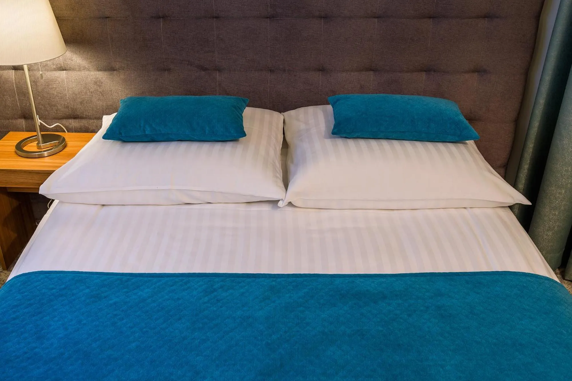 Bed in Tulip Hotels - Wroclaw Patio