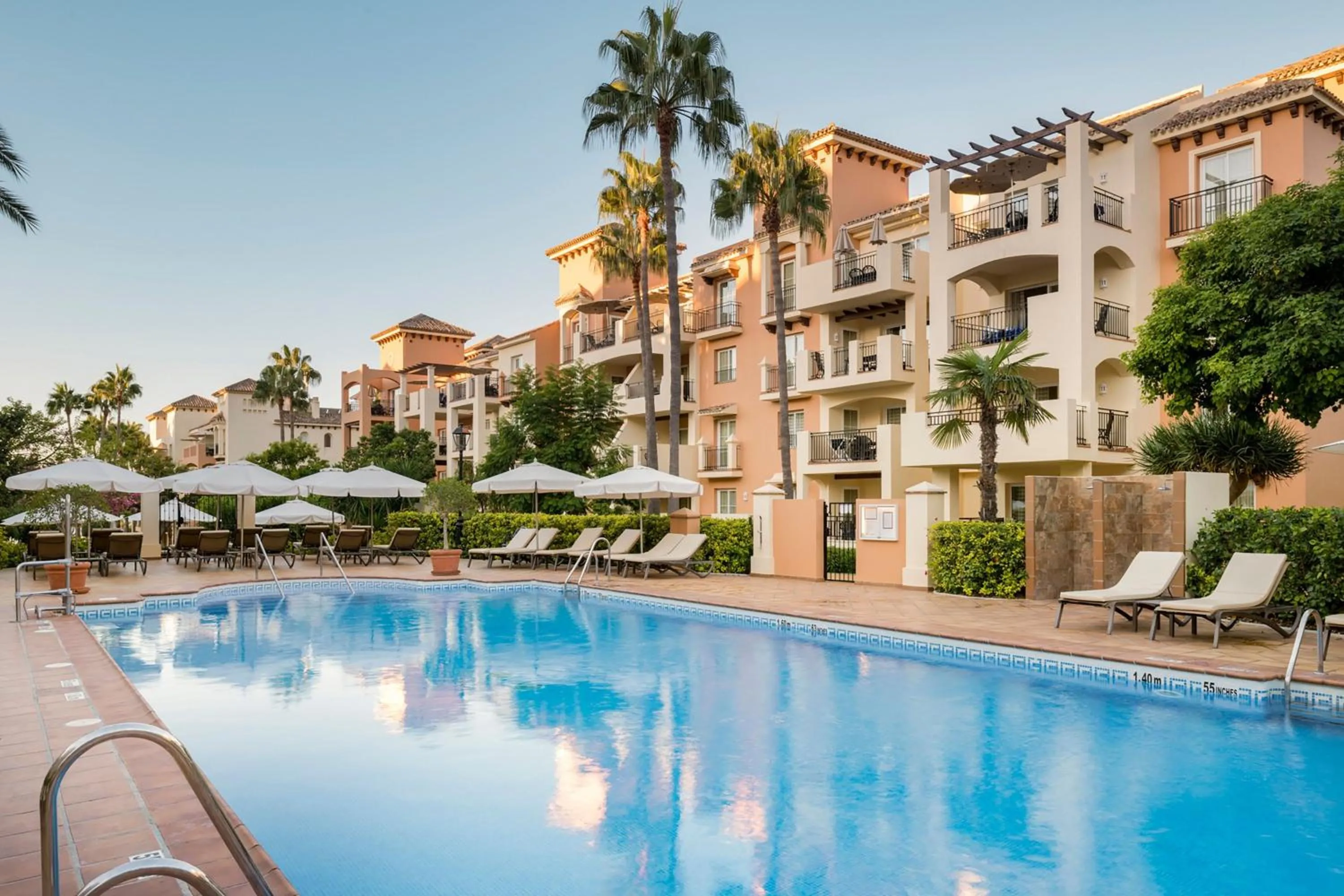 Swimming pool in Marriott's Marbella Beach Resort