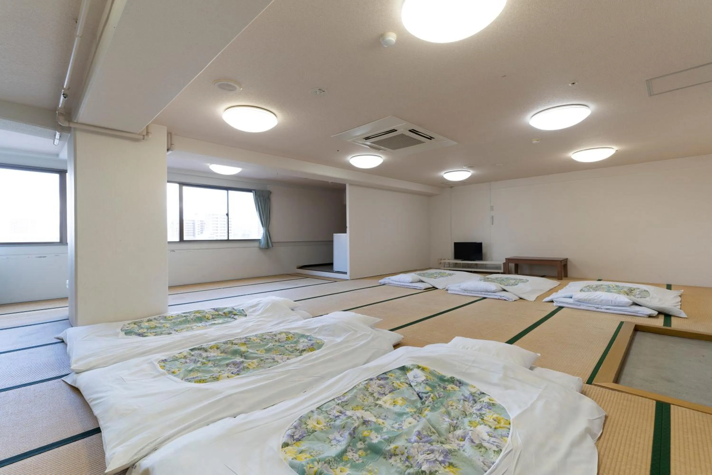 Bedroom, Bed in HOTEL CITY INN WAKAYAMA Wakayama-Ekimae