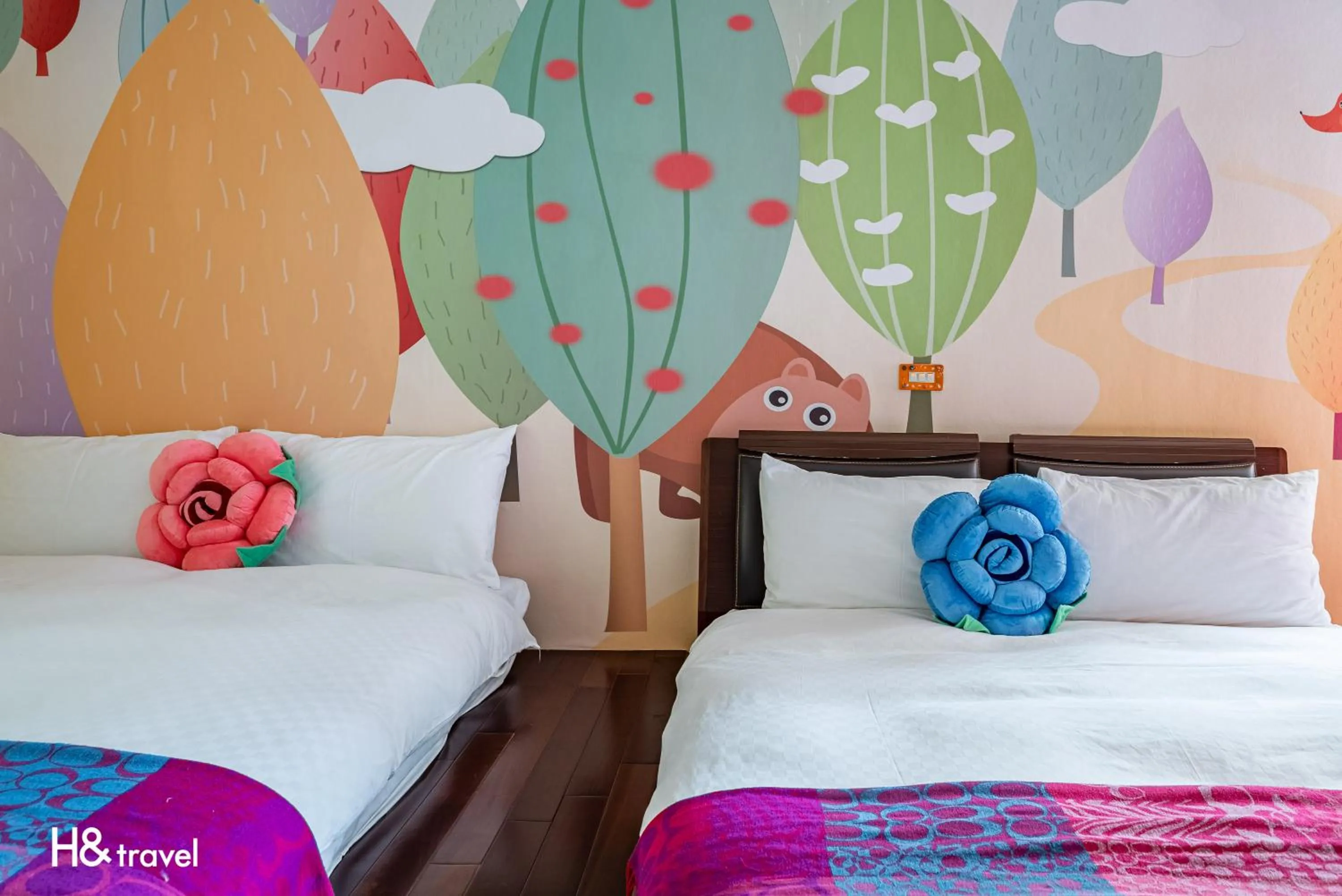 Photo of the whole room, Bed in Shan Tyi Homestay