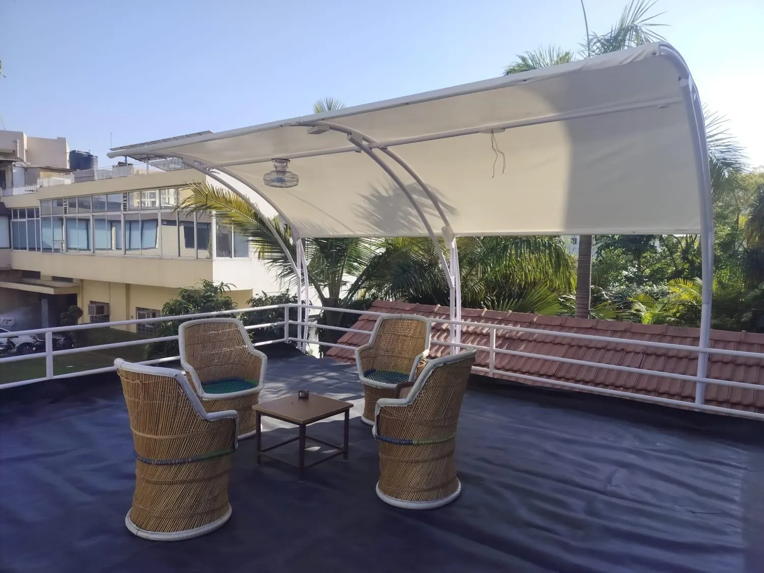 Seating area in Hotel Sukhvilas