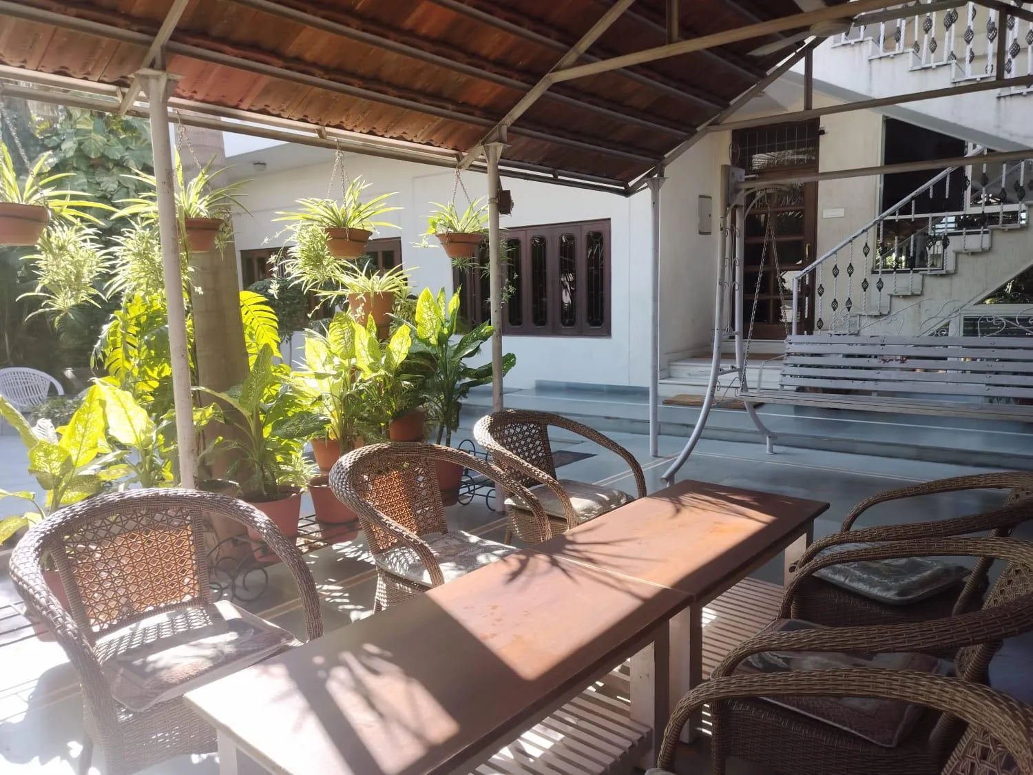 Seating area in Hotel Sukhvilas