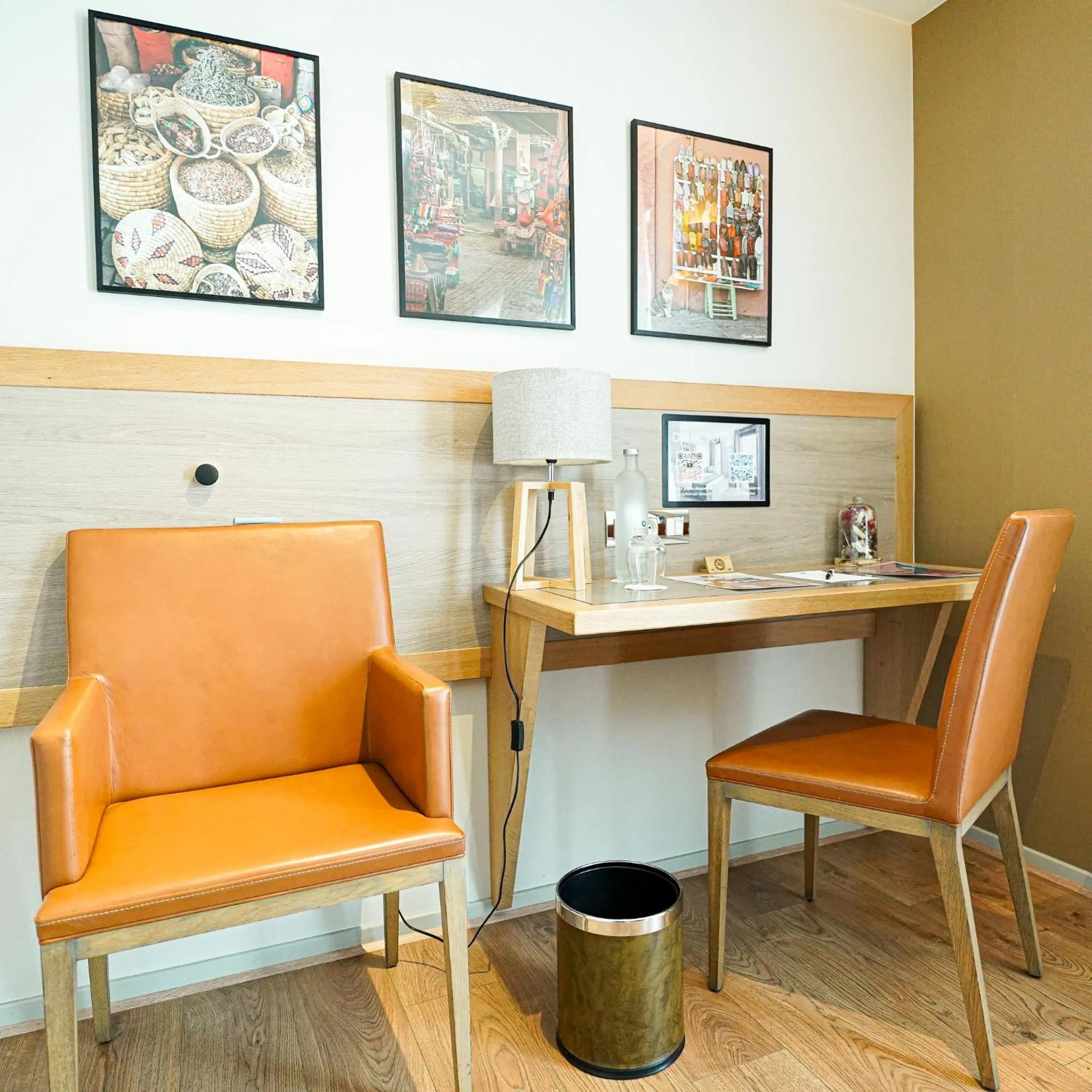 Seating area in Hotel Vatel Bordeaux