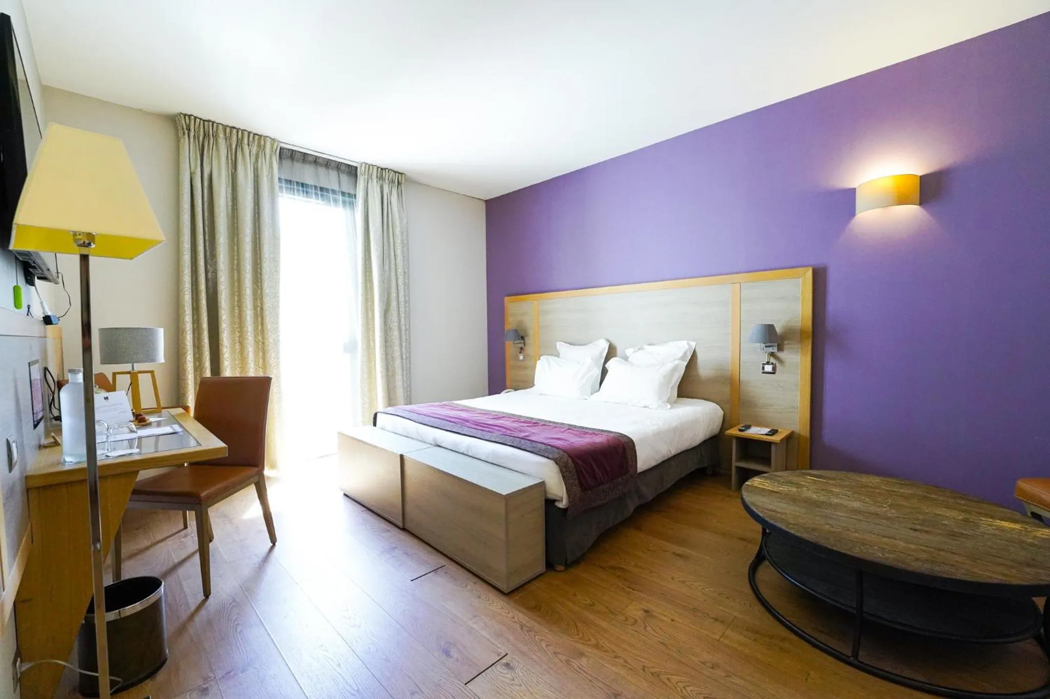 Bed in Hotel Vatel Bordeaux