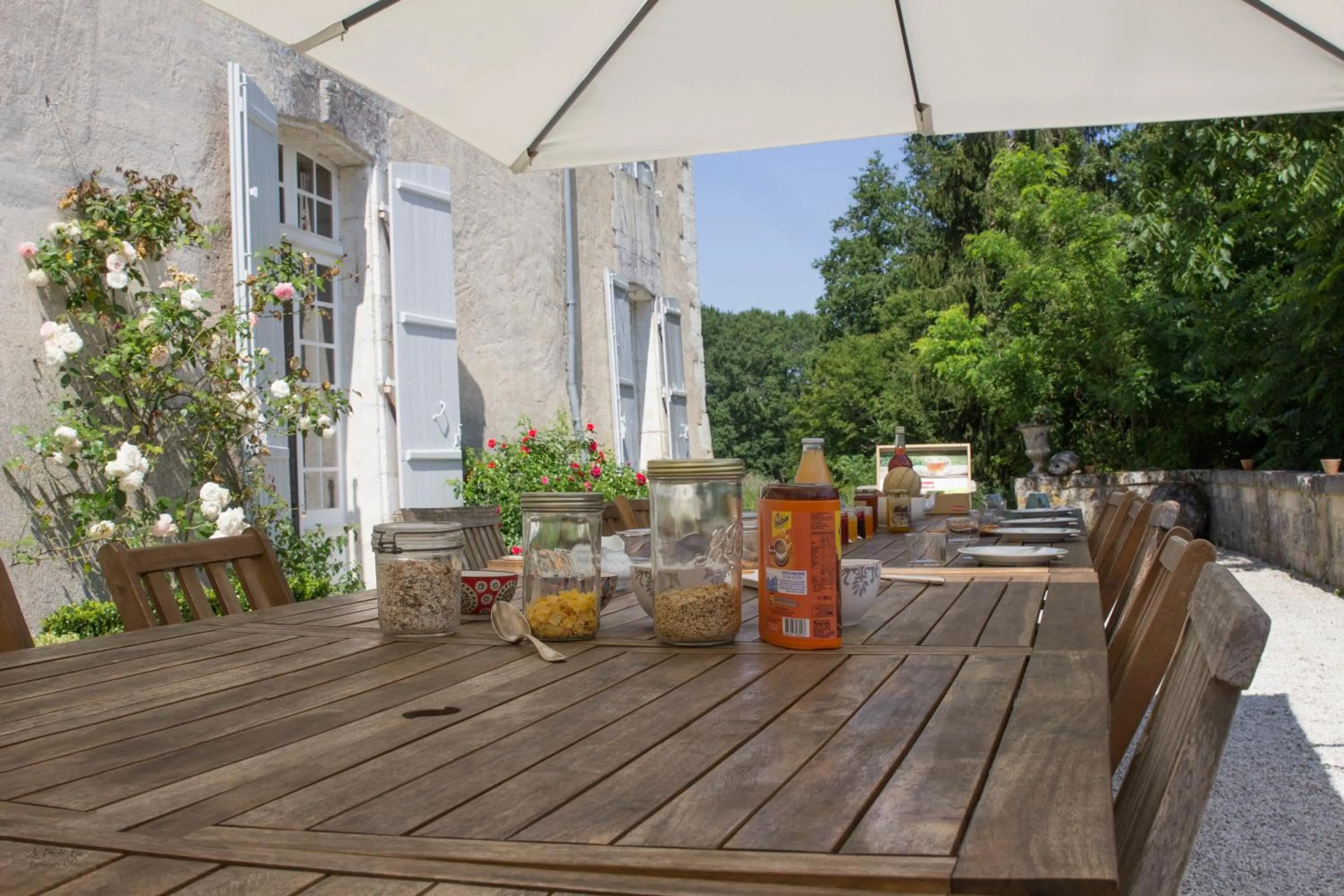 Patio in Château de La Combe