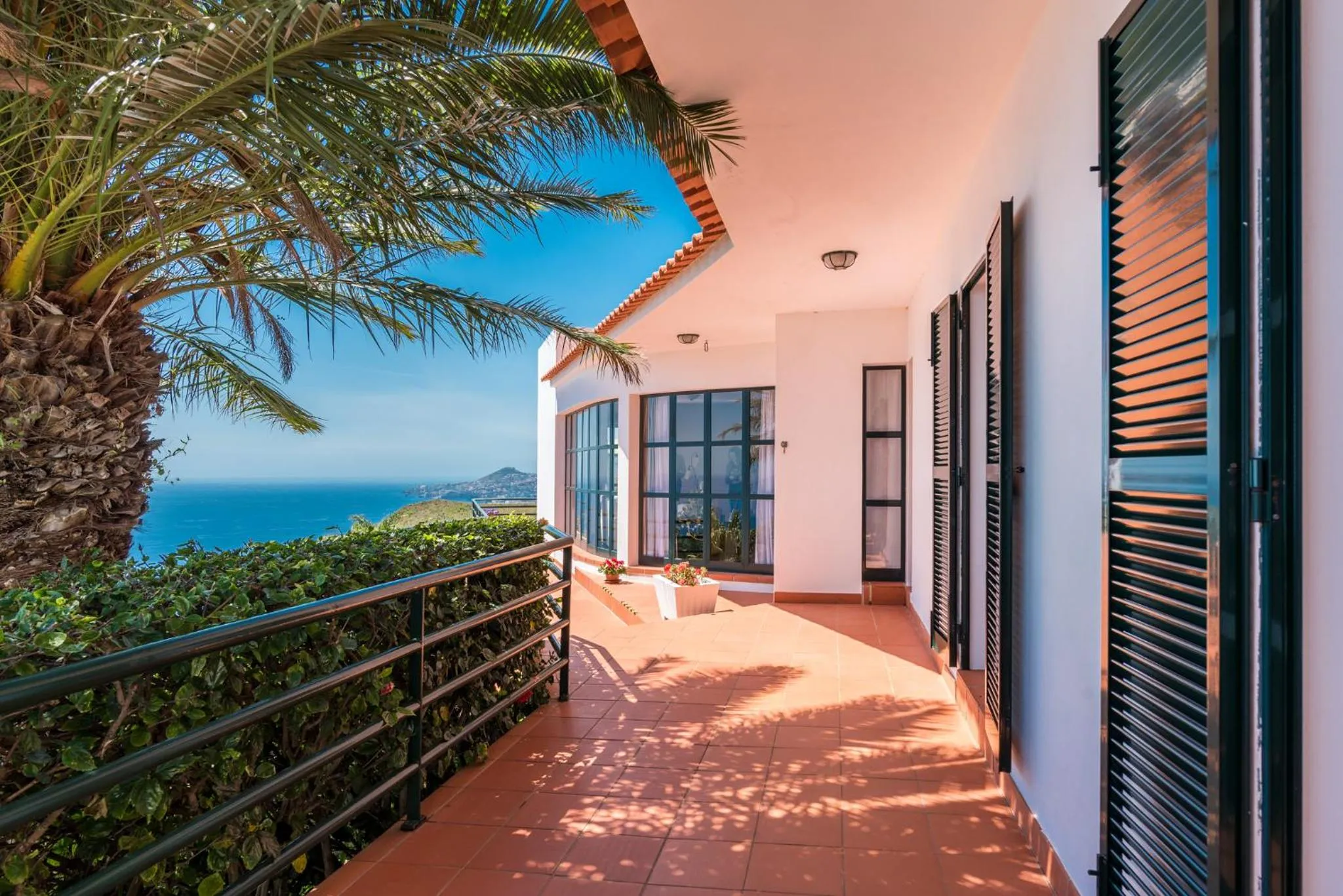 Patio in Vivenda da Esquina - by LovelyStay