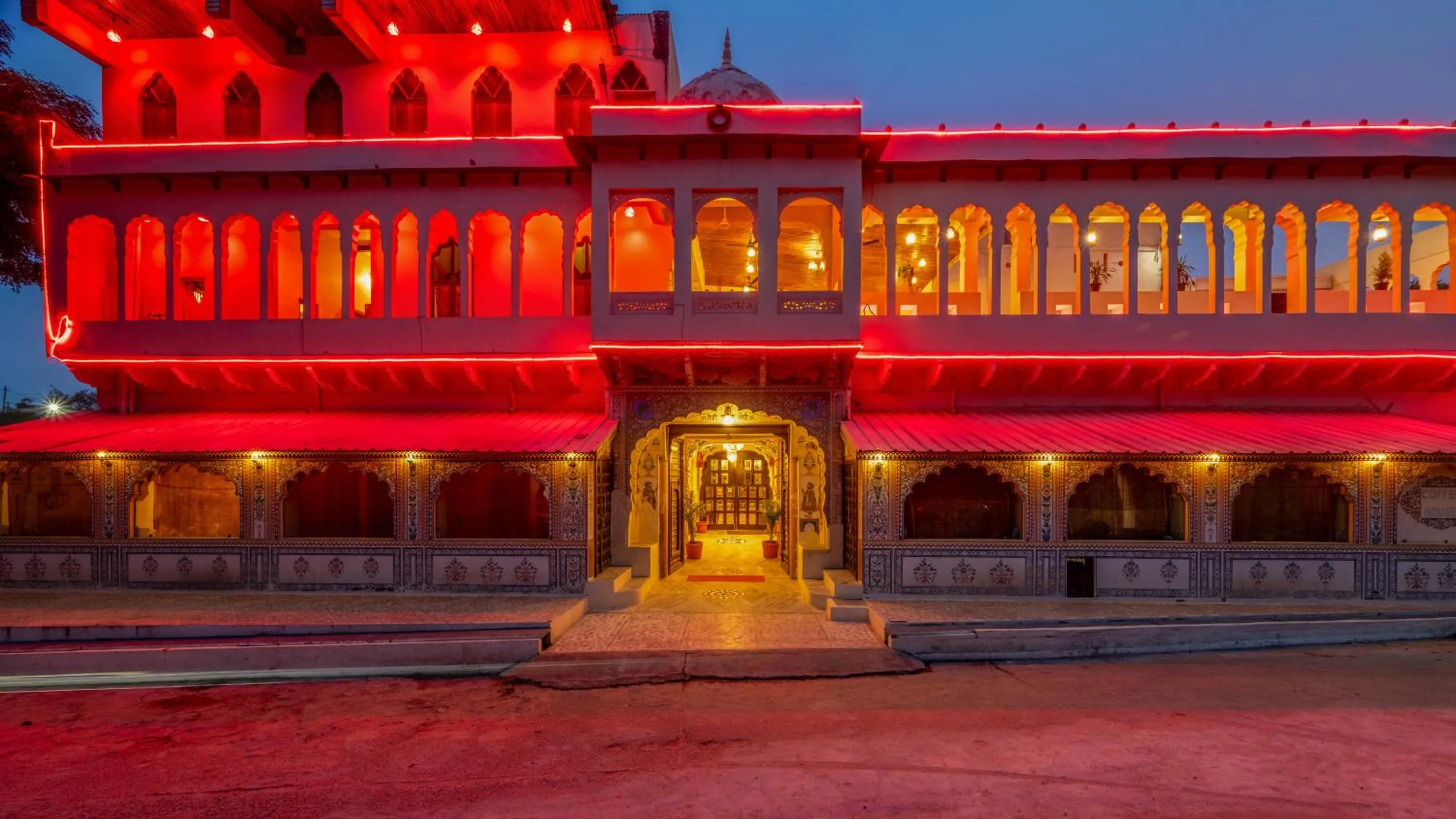 Property building in Hotel Shahi Palace Mandawa