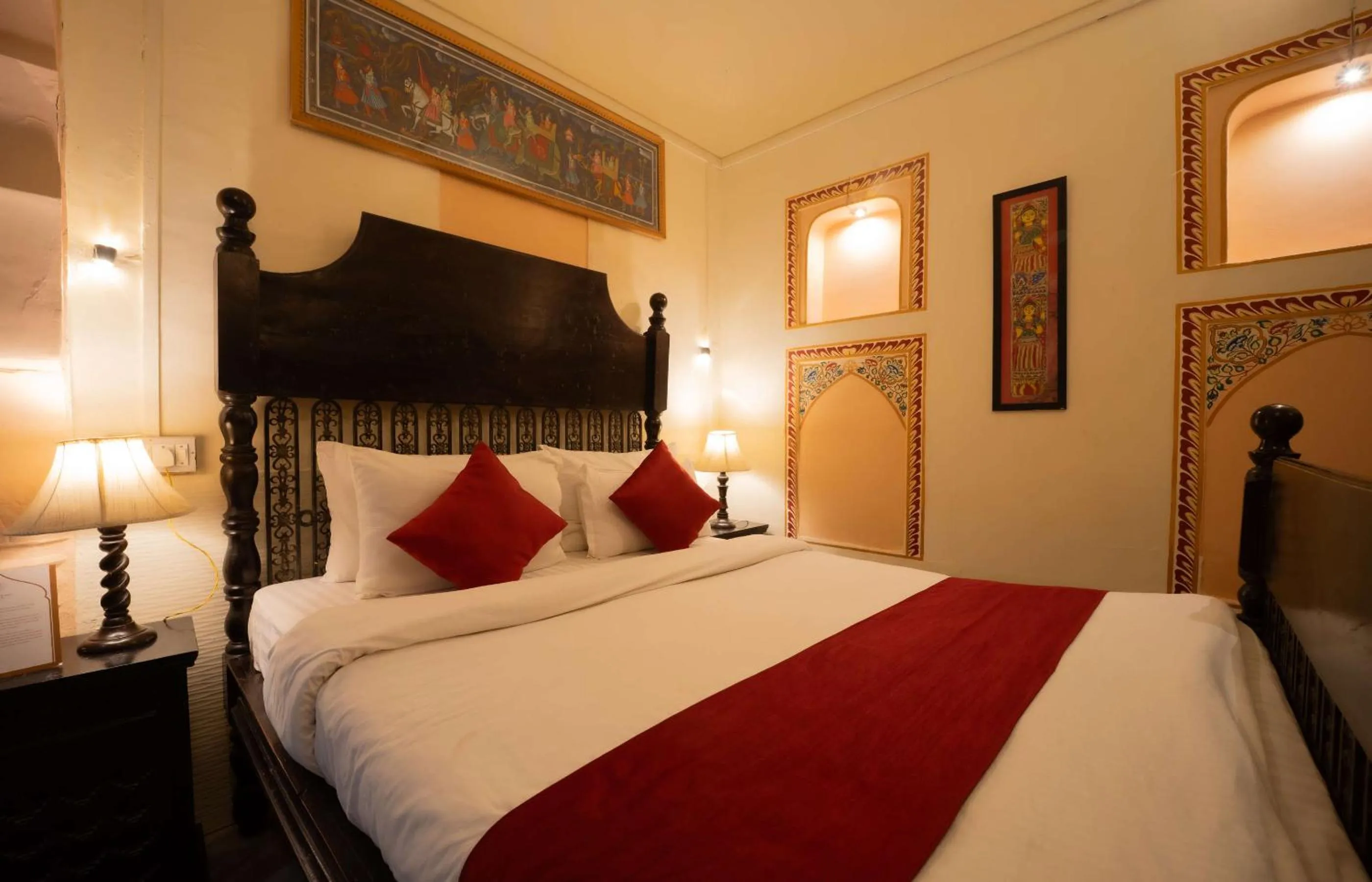 Bedroom, Bed in Hotel Shahi Palace Mandawa