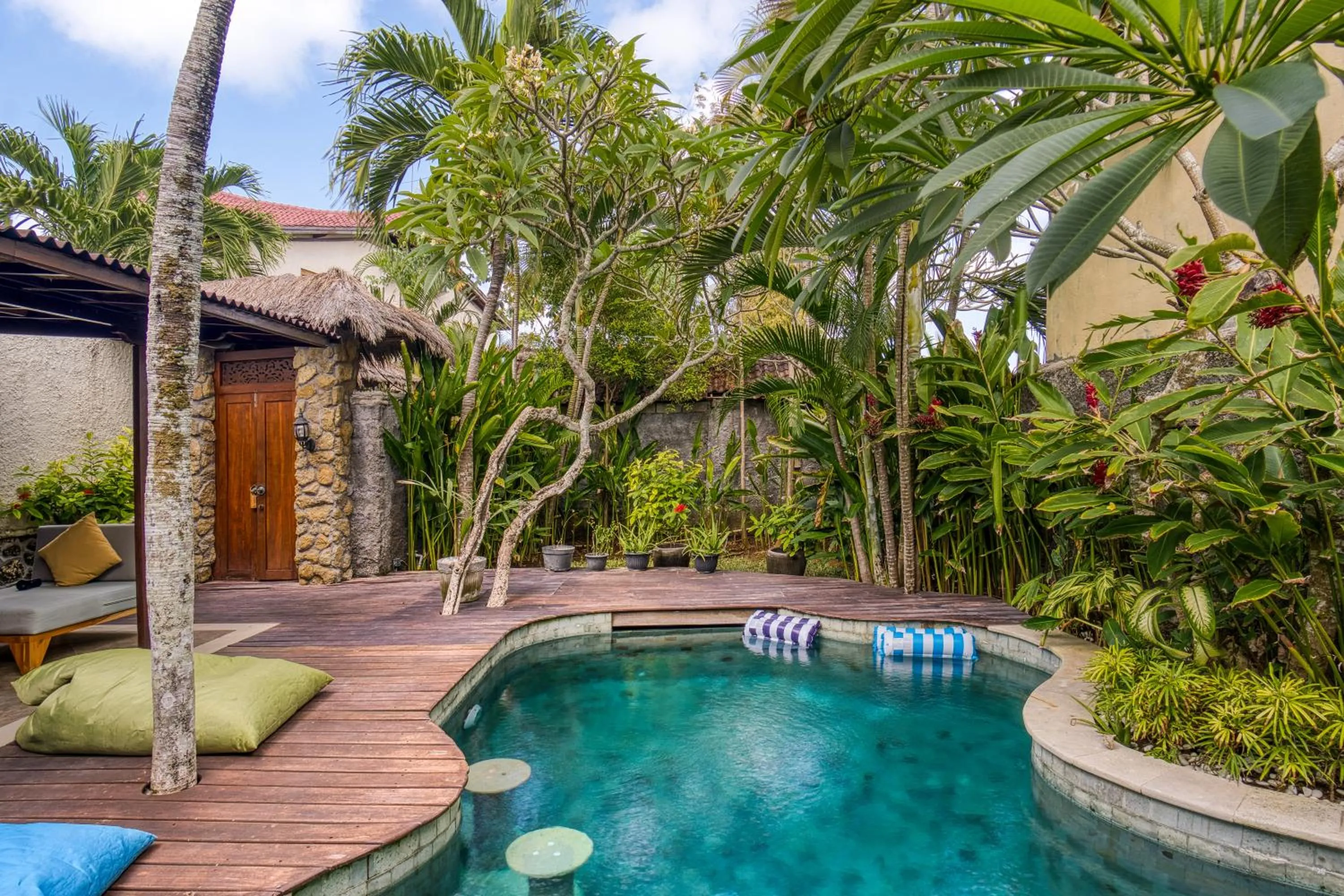 Swimming pool in Breezy Point Villas