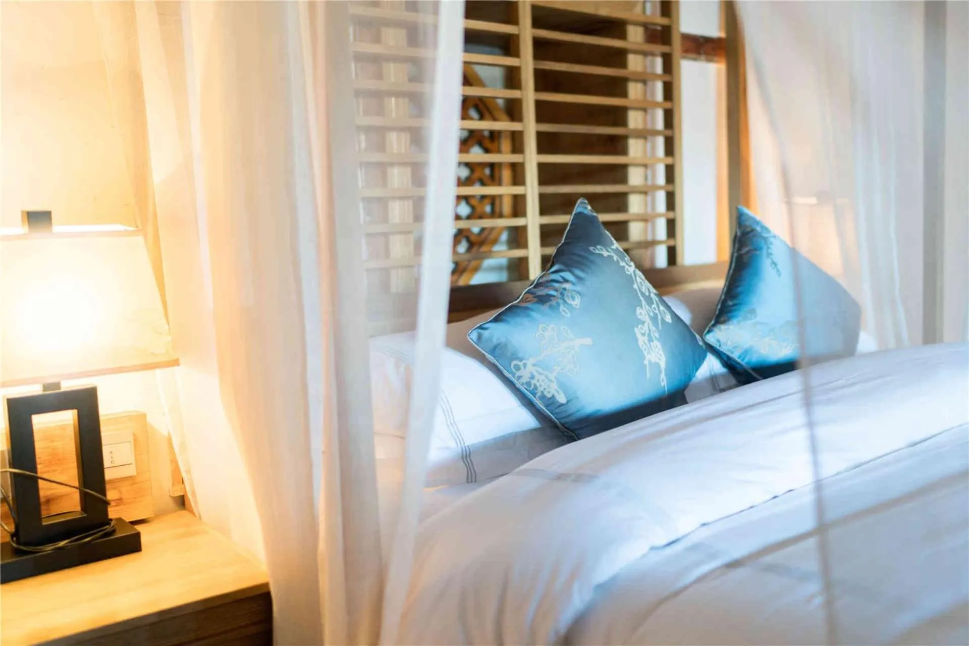 Bedroom, Bed in Dali Old Courtyard Boutique Inn