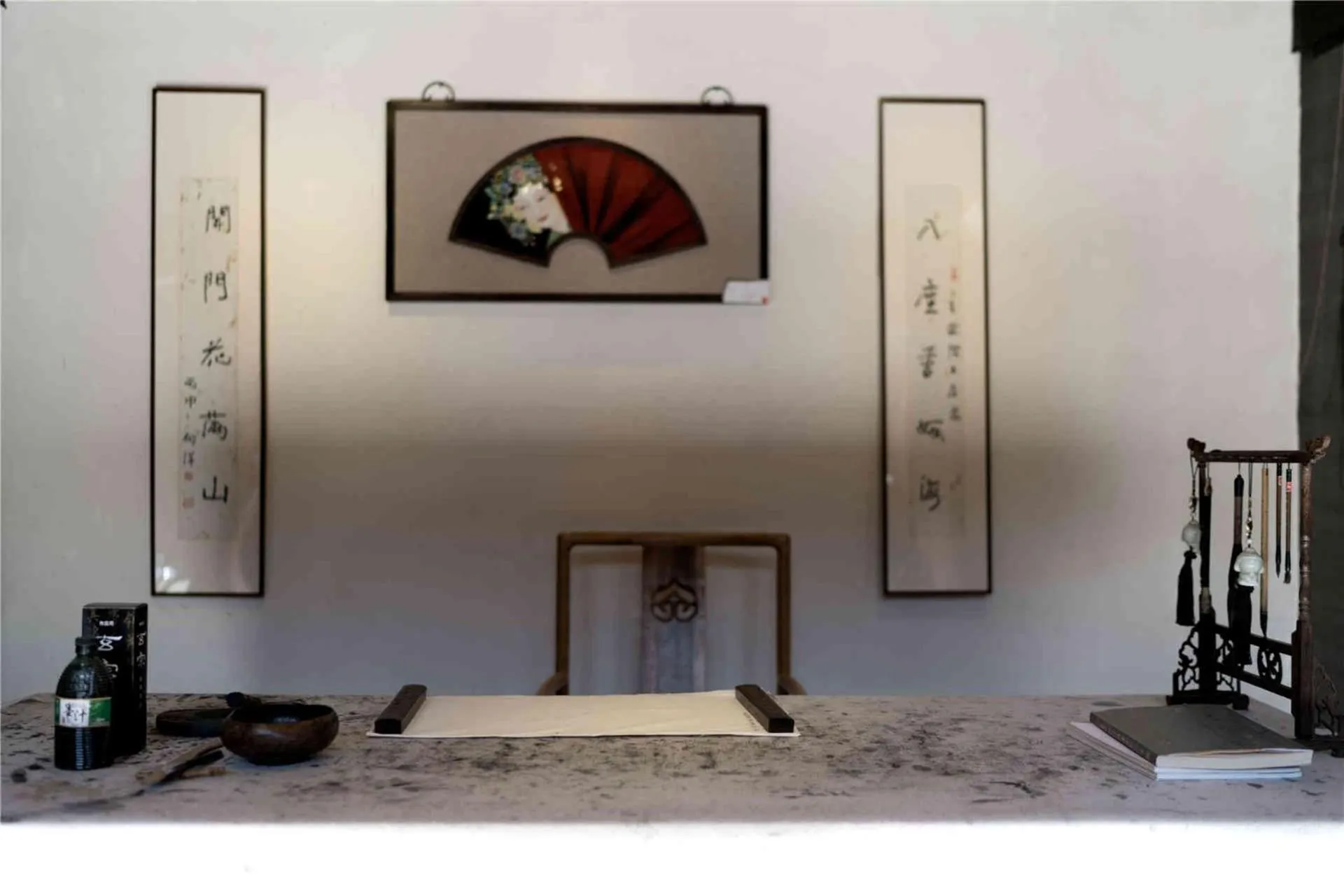 Dali Old Courtyard Boutique Inn