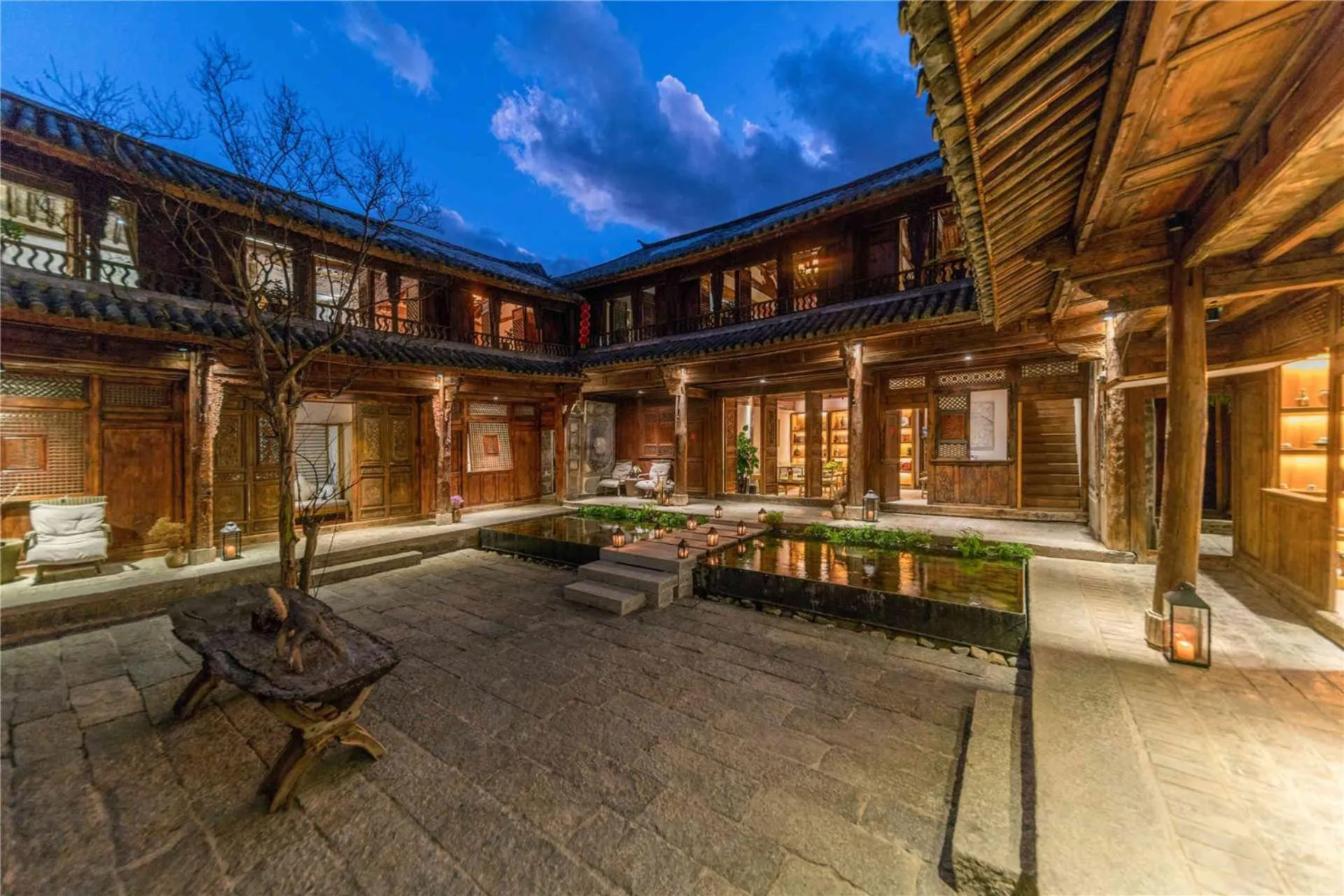 Lobby or reception in Dali Old Courtyard Boutique Inn