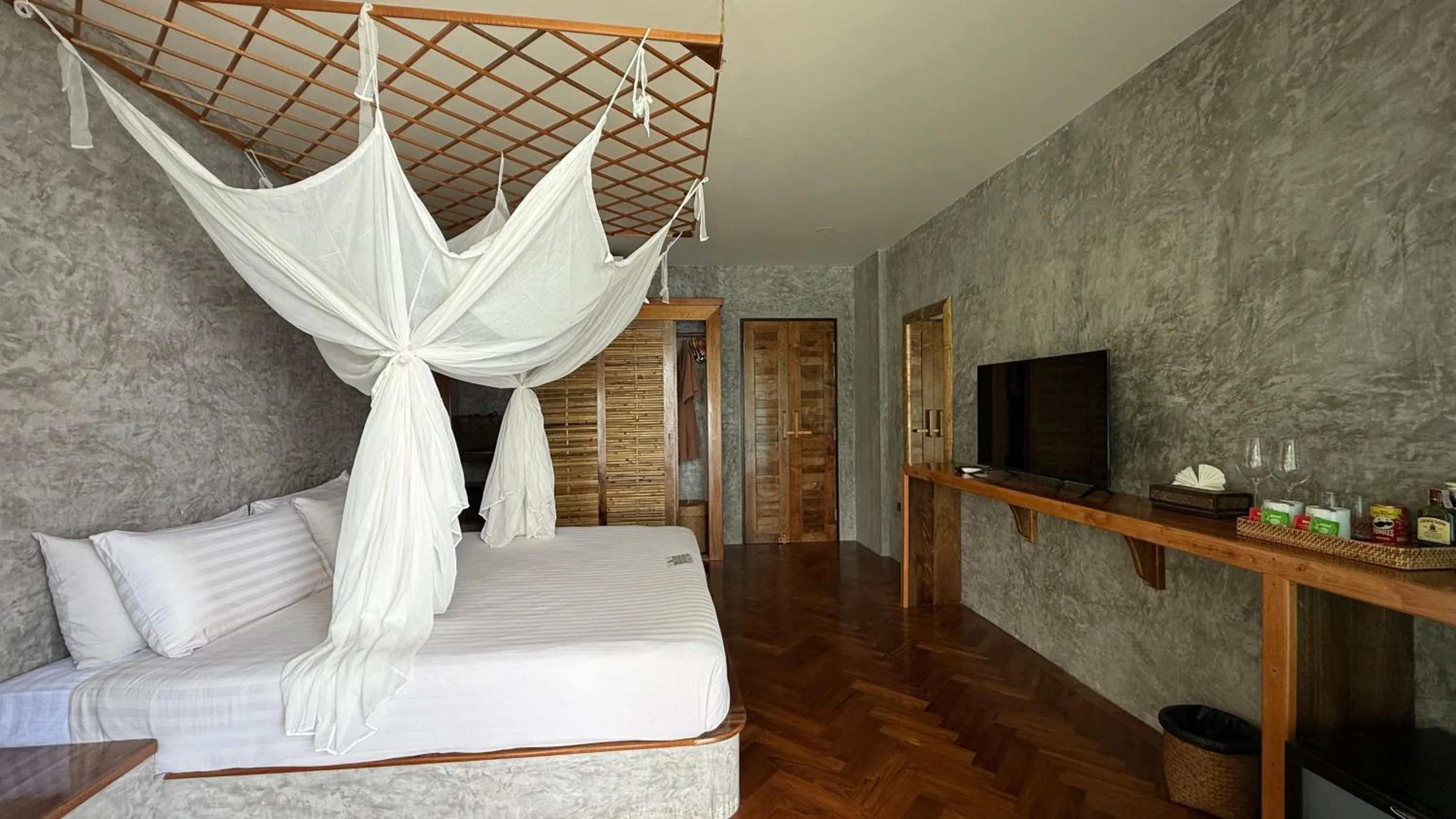 Bed in Sai Daeng Resort
